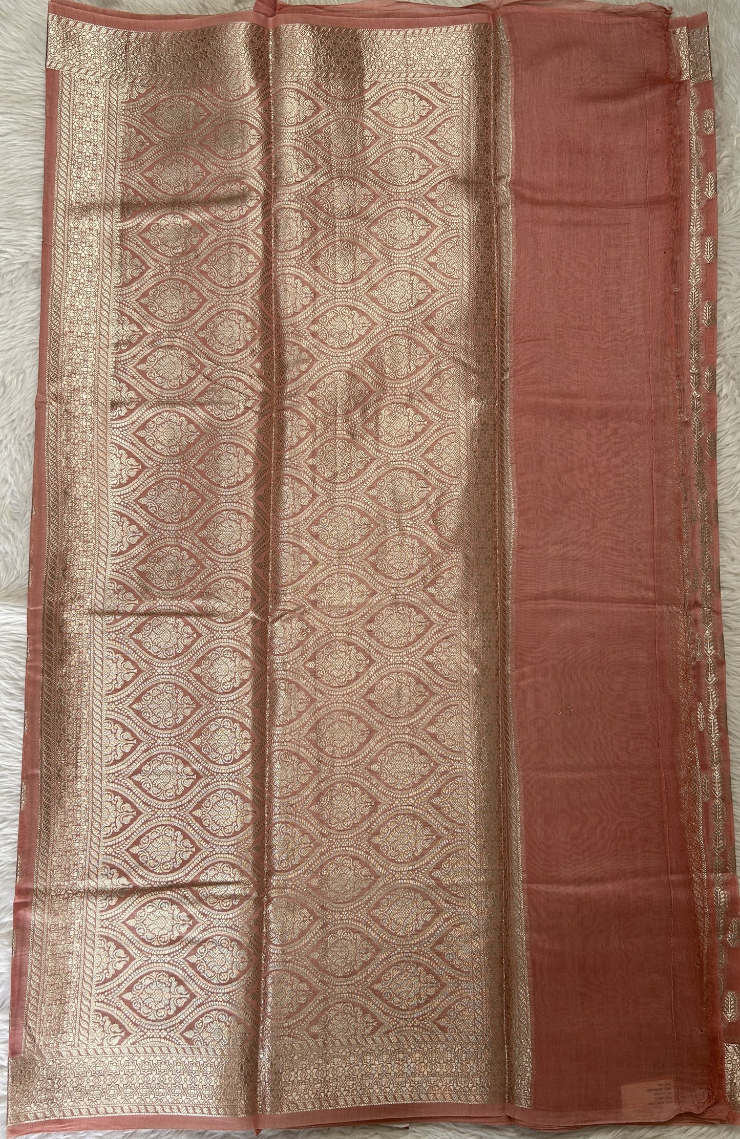 Maheshwari Chanderi Cotton Saree Pink Colored Complemented with a Zari Border. - Sampradaya Designer Studio
