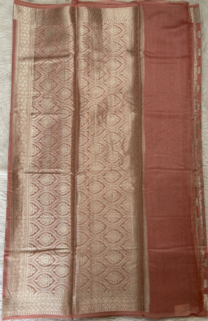 Maheshwari Chanderi Cotton Saree Pink Colored Complemented with a Zari Border. - Sampradaya Designer Studio