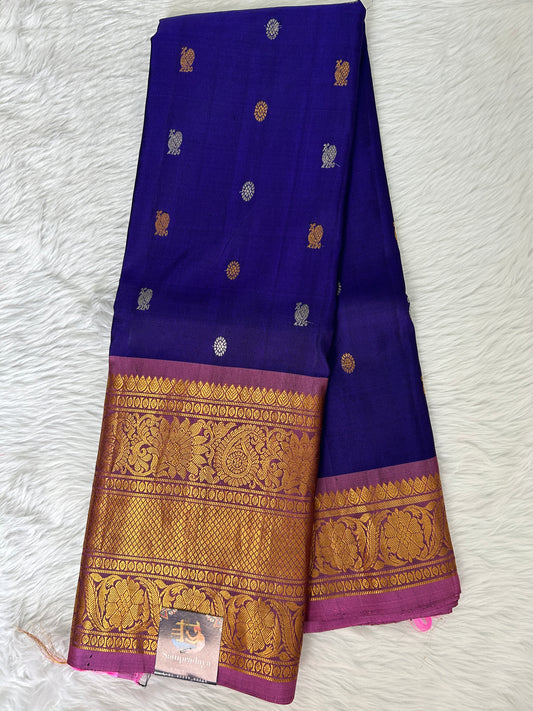 Gadwal Pattu Saree Ink Blue Colored Complemented With a Pattu Onion Pink Color Border - Sampradaya Designer Studio
