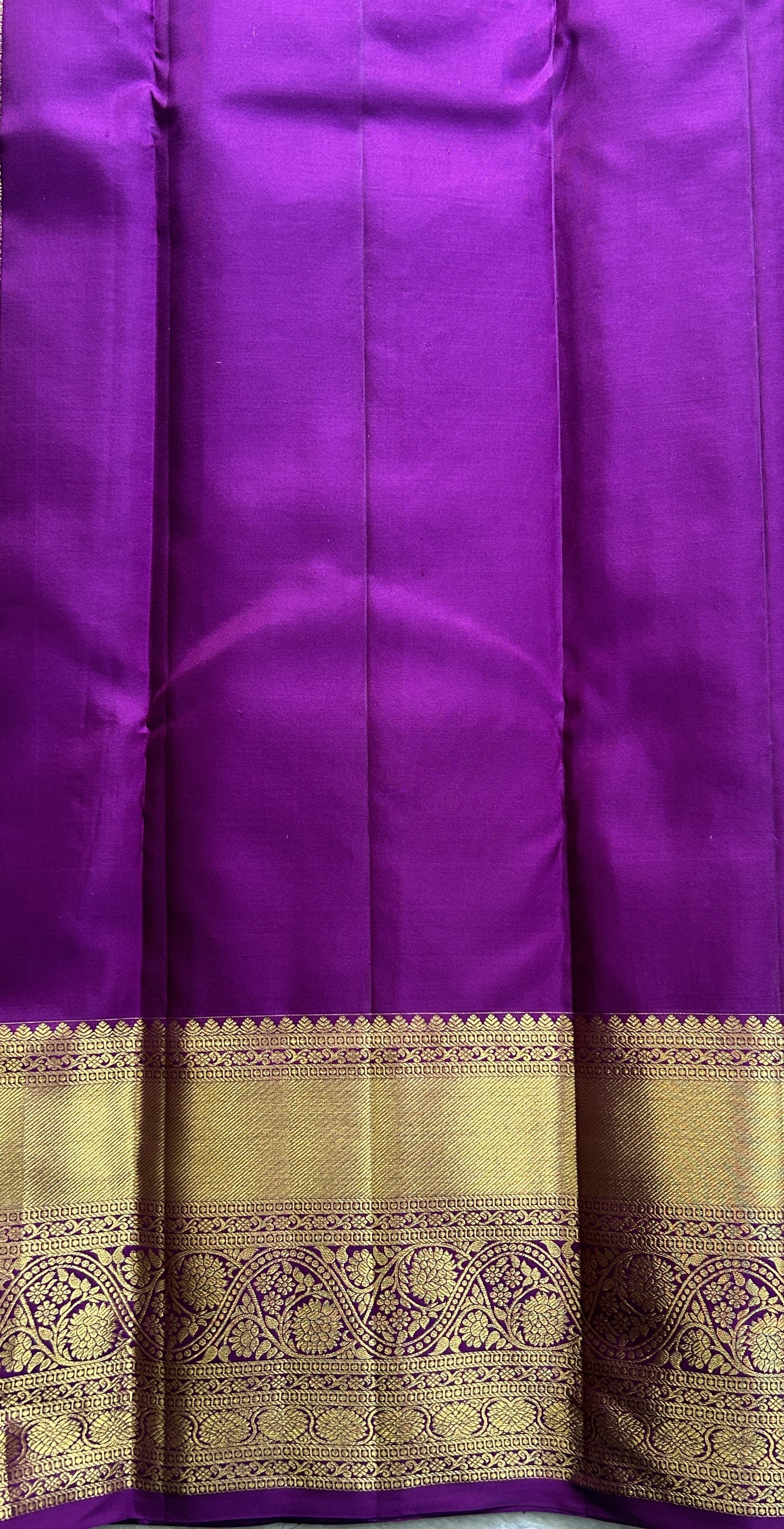 Kanjivaram Bridal Silk Saree Light Lilac colored complemented with a Zari border. - Sampradaya Designer Studio