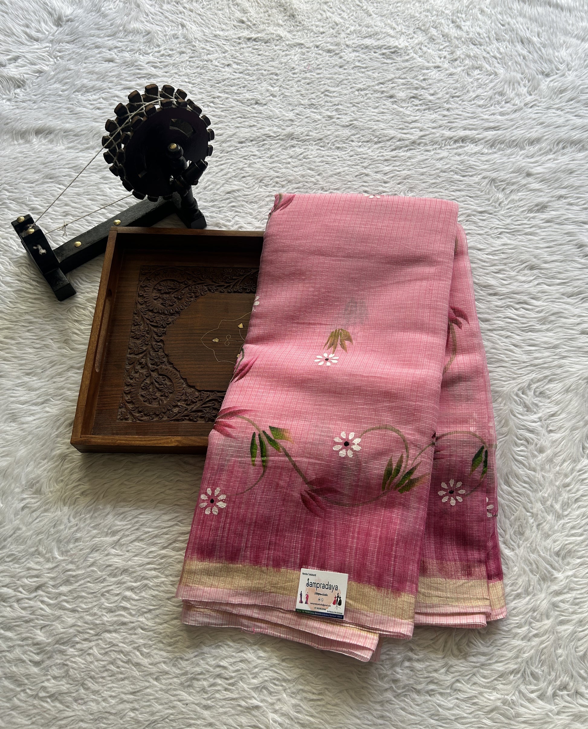 Cotton Kota Hand Painted Saree Pink Colored Complemented with a Borderless. - Sampradaya Designer Studio