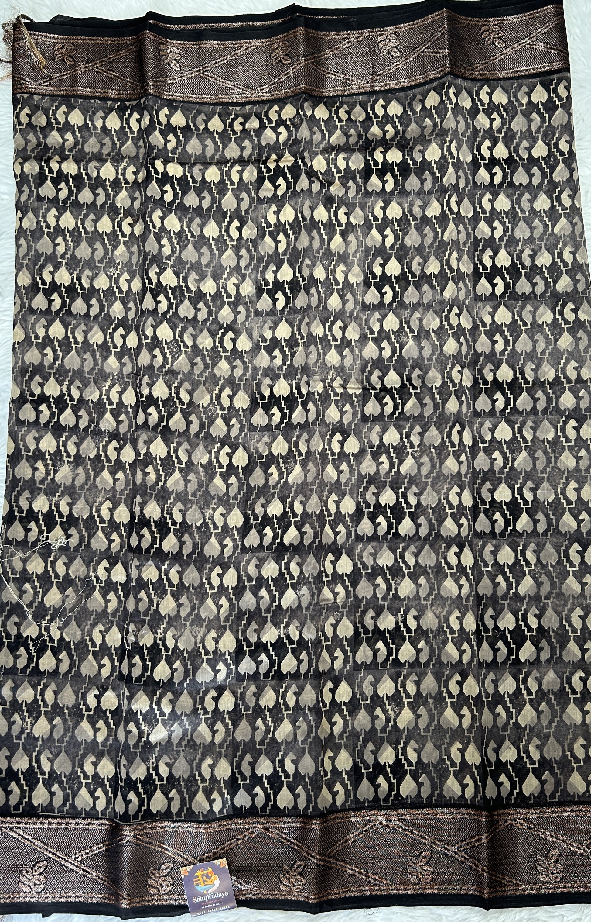 Maheshwari Chanderi Cotton Saree Black Colored Complemented with a Zari Border. - Sampradaya Designer Studio