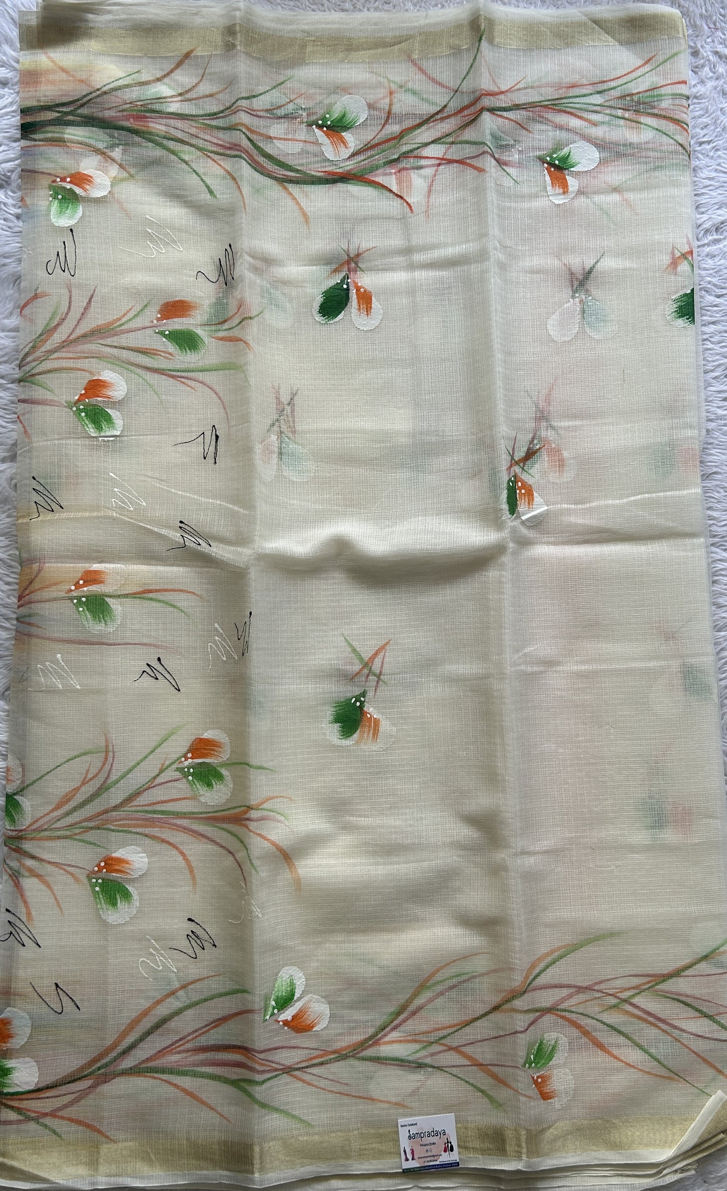 Cotton Kota Hand Painted Saree White Colored Complemented with a Borderless. - Sampradaya Designer Studio