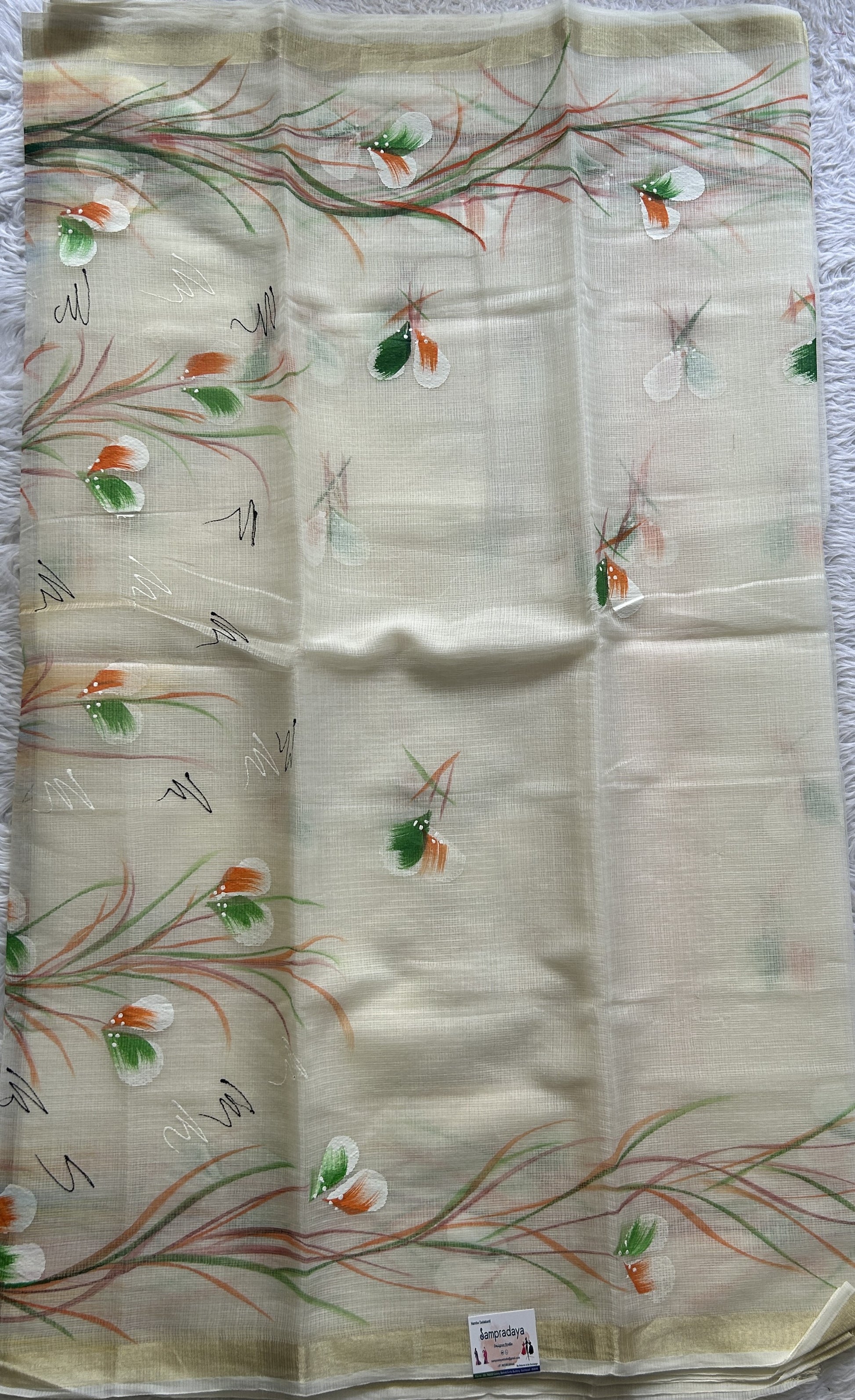 Cotton Kota Hand Painted Saree White Colored Complemented with a Borderless. - Sampradaya Designer Studio