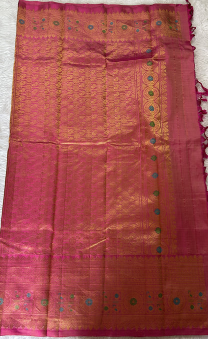 Gadwal Pattu Saree Cream Colored Complemented With a Pink Color Kanchi Border - Sampradaya Designer Studio