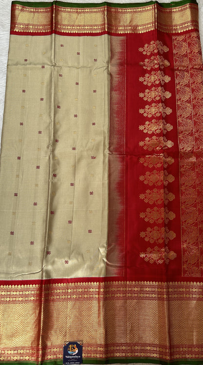 Gadwal Pattu Saree Beige Colored Complemented With a Maroon Color Kanchi Border - Sampradaya Designer Studio