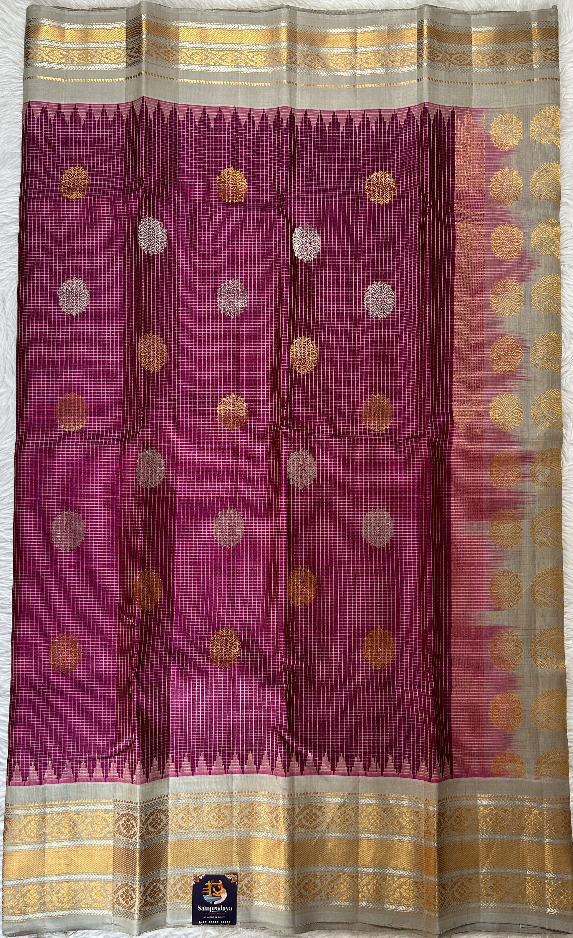 Gadwal Silk Saree Magenta Colored Complemented With a Gray Color Kanchi Border - Sampradaya Designer Studio