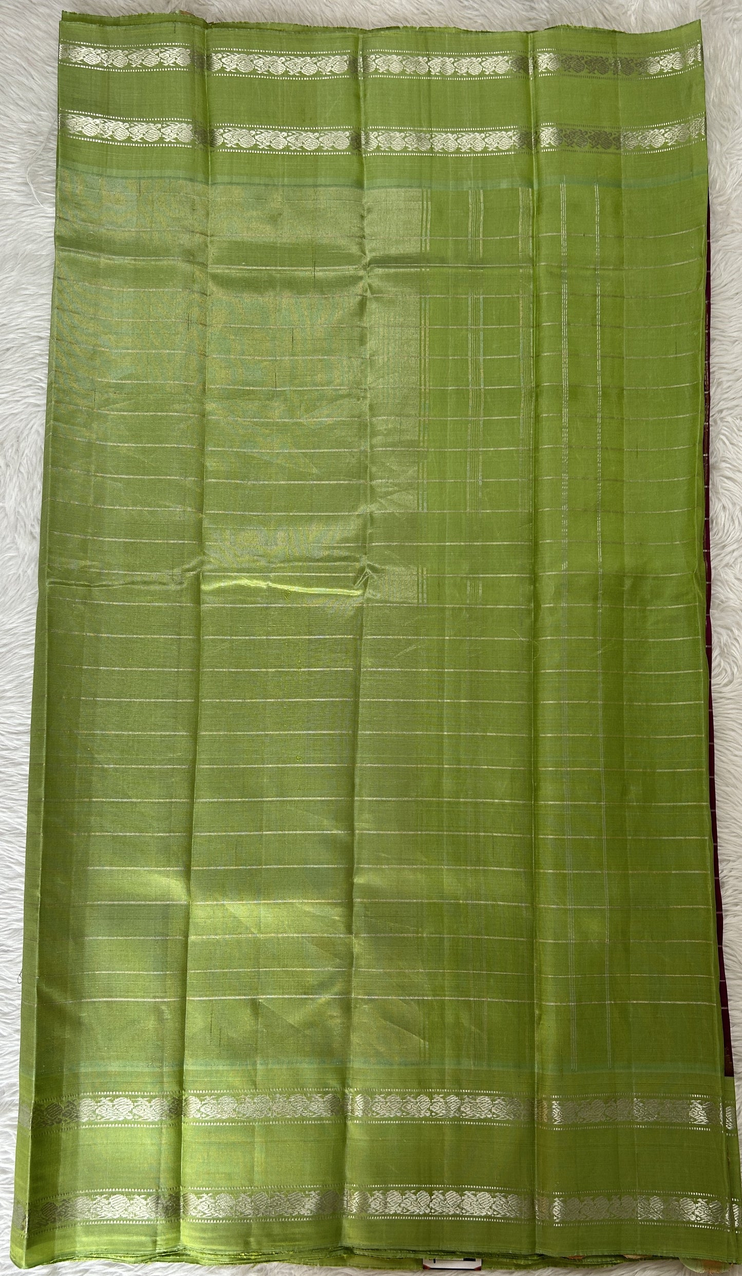 Gadwal Silk Saree Purple Colored Complemented With a Green Color Kanchi Gap Border - Sampradaya Designer Studio