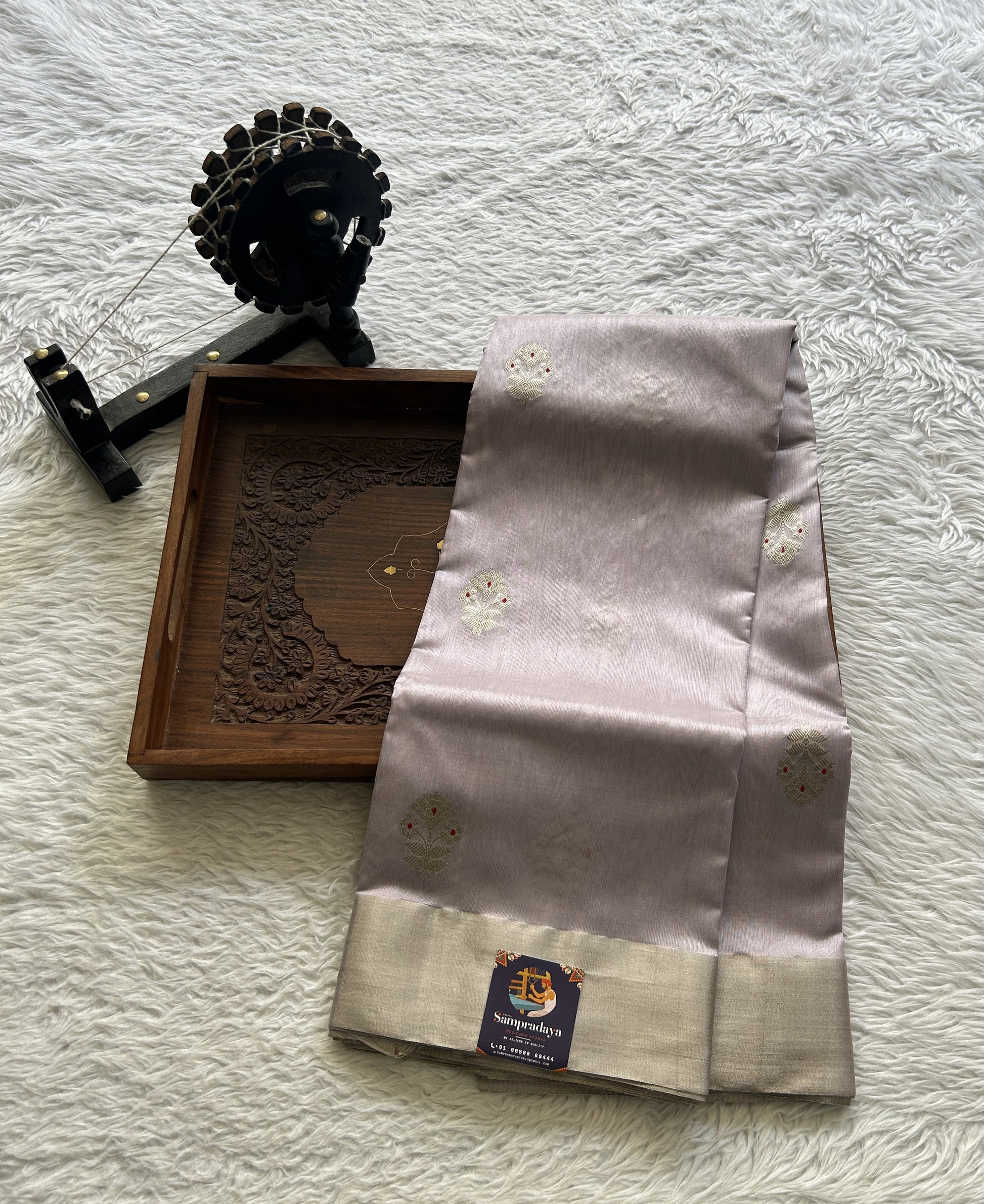 Chanderi Silk Saree Light Lilac color complemented with a Zari border - Sampradaya Designer Studio