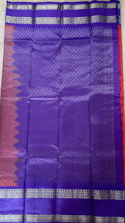 Gadwal Silk Saree Pink colored complemented with a Lilac Color Kanchi Gap Border - Sampradaya Designer Studio