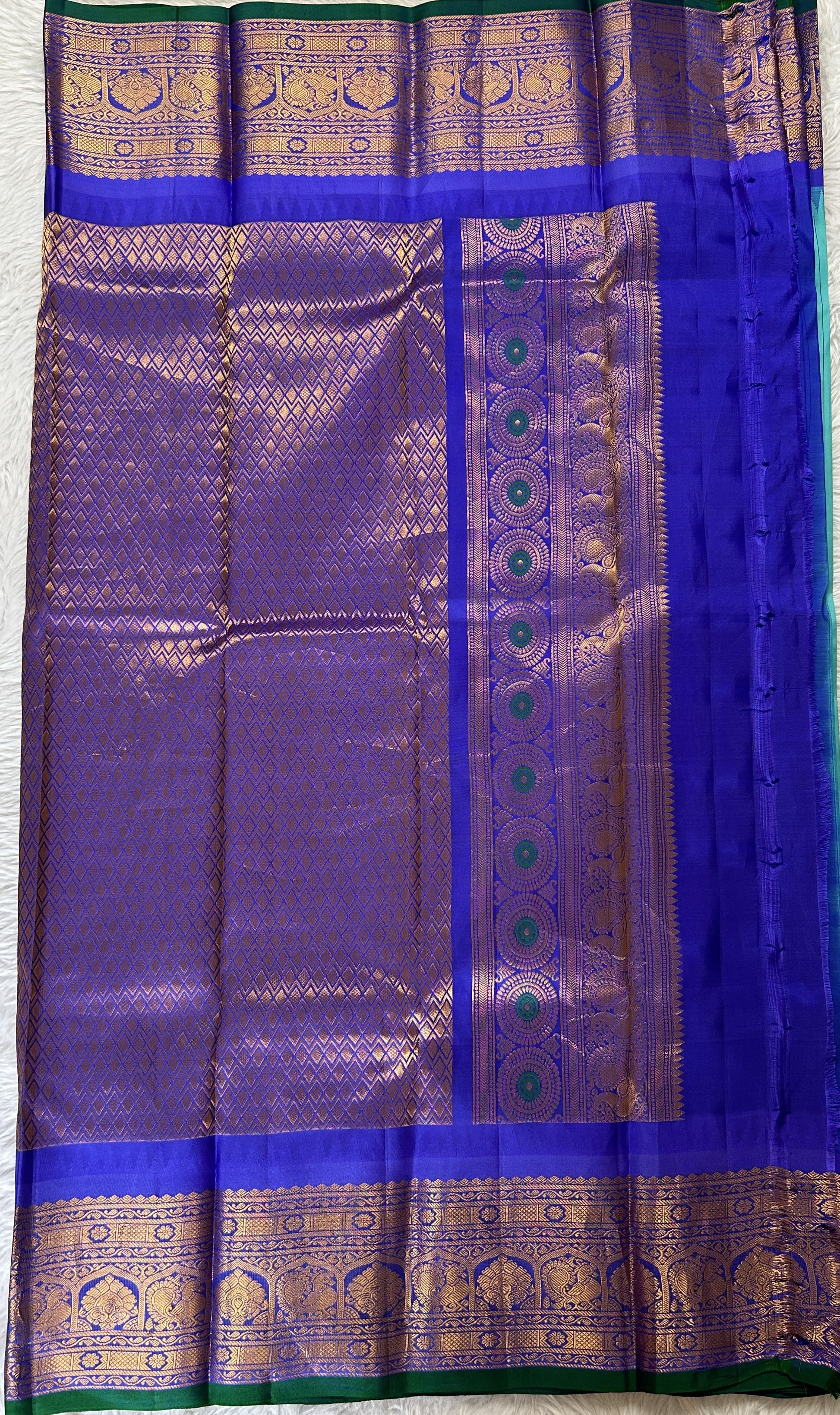 Gadwal Silk Saree Sea Blue colored complemented with a Ink Blue Color Kanchi Border - Sampradaya Designer Studio