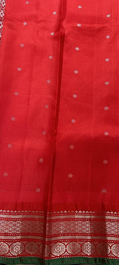 Gadwal Silk Saree Lavender colored complemented with a Red Color Kanchi Border - Sampradaya Designer Studio