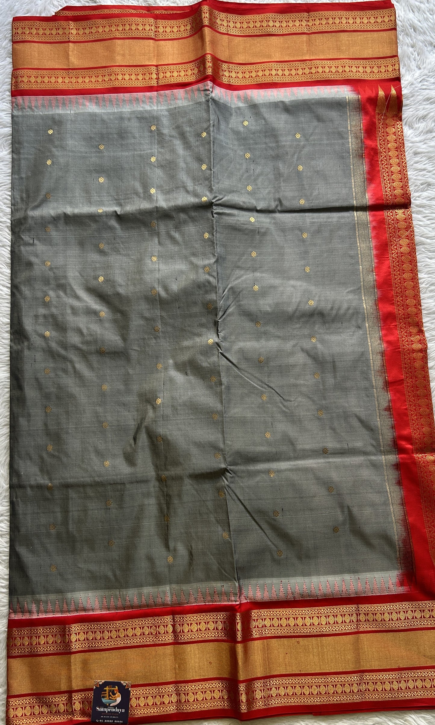 Narayanpet Silk Saree Gray Colored Complemented with a Red Zari Border. - Sampradaya Designer Studio