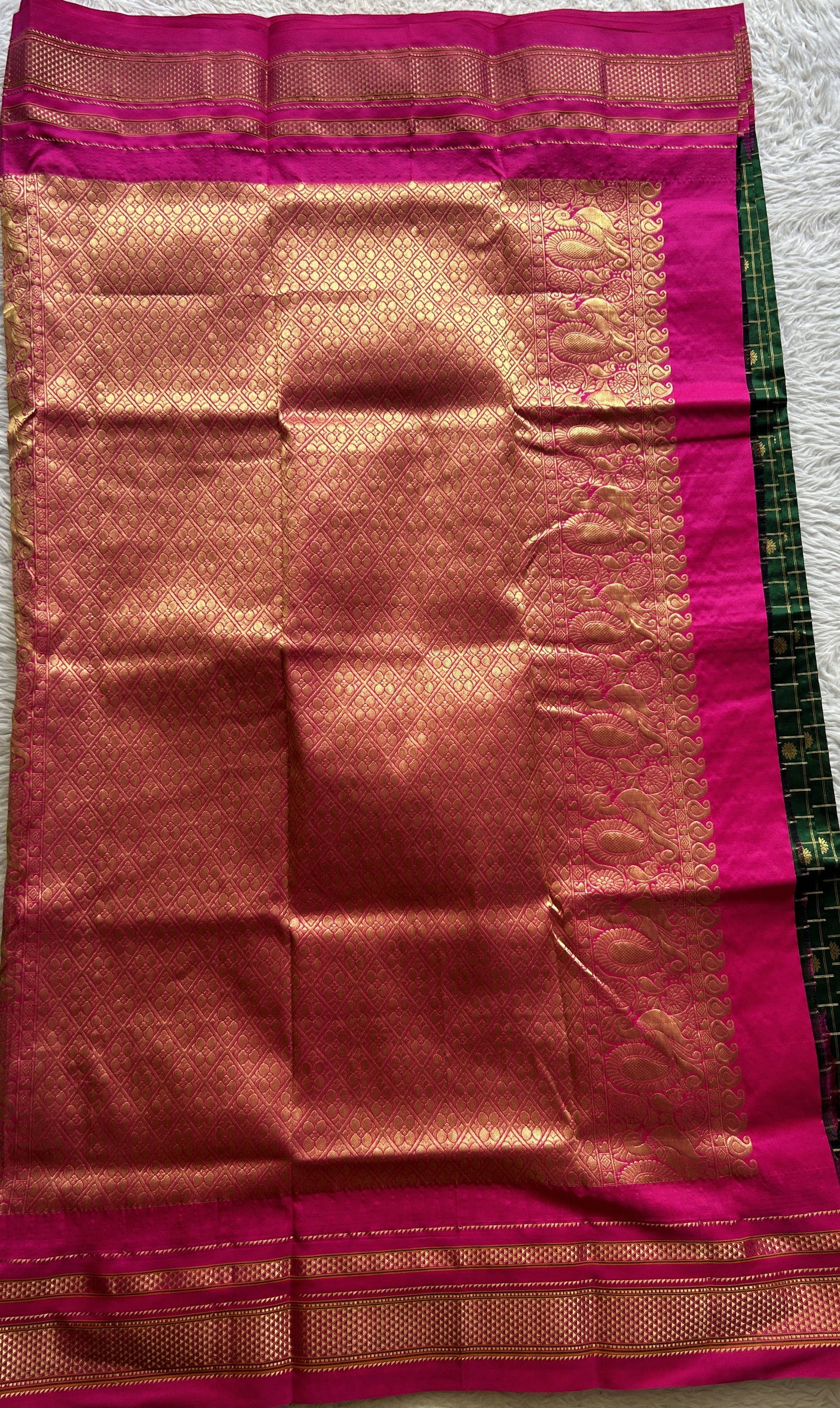 Narayanpet Silk Checks Saree Bottle Green Colored Complemented with a Zari Border. - Sampradaya Designer Studio
