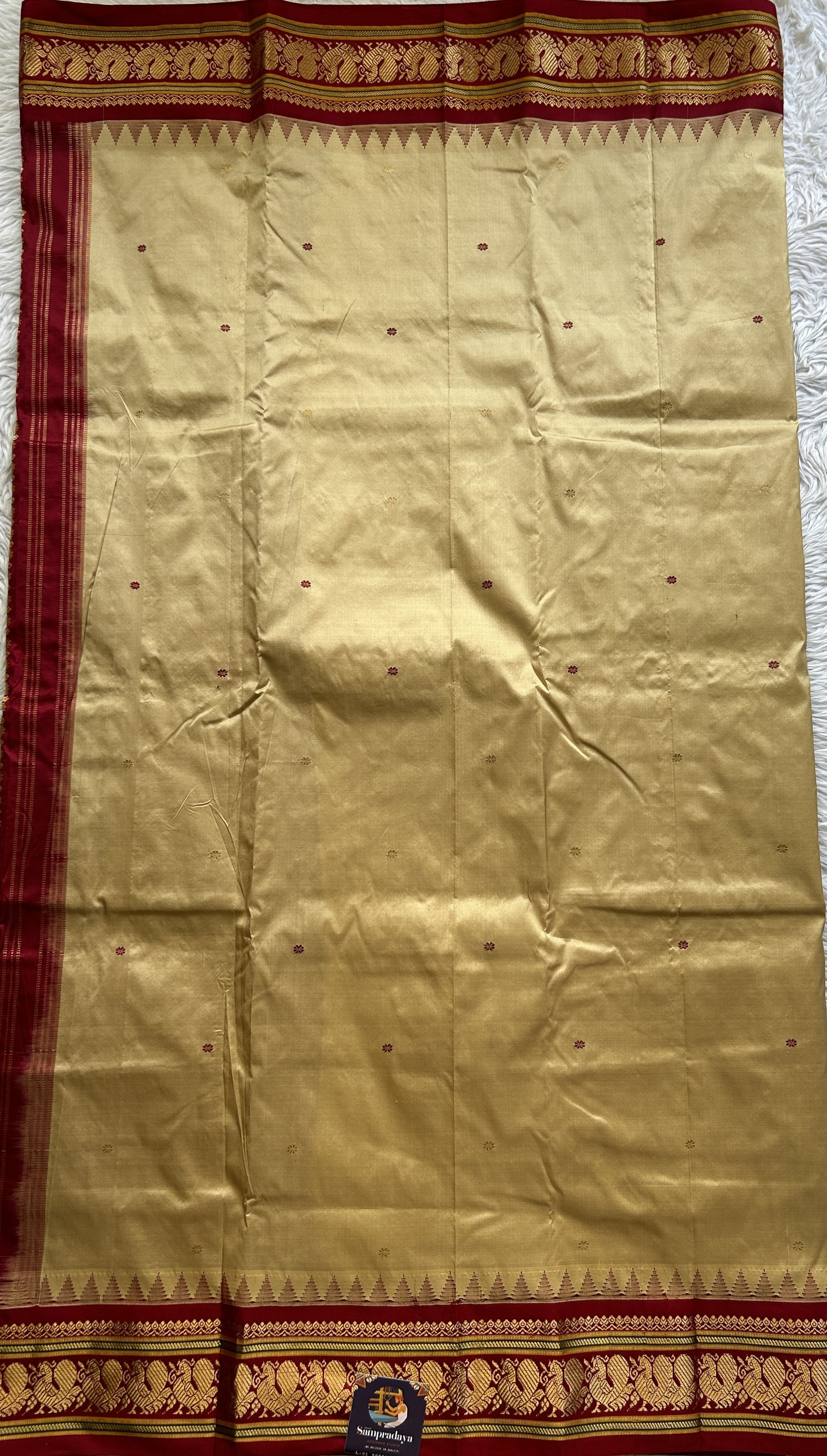 Narayanpet Silk Saree Cream Colored Complemented with a Maroon Zari Border. - Sampradaya Designer Studio