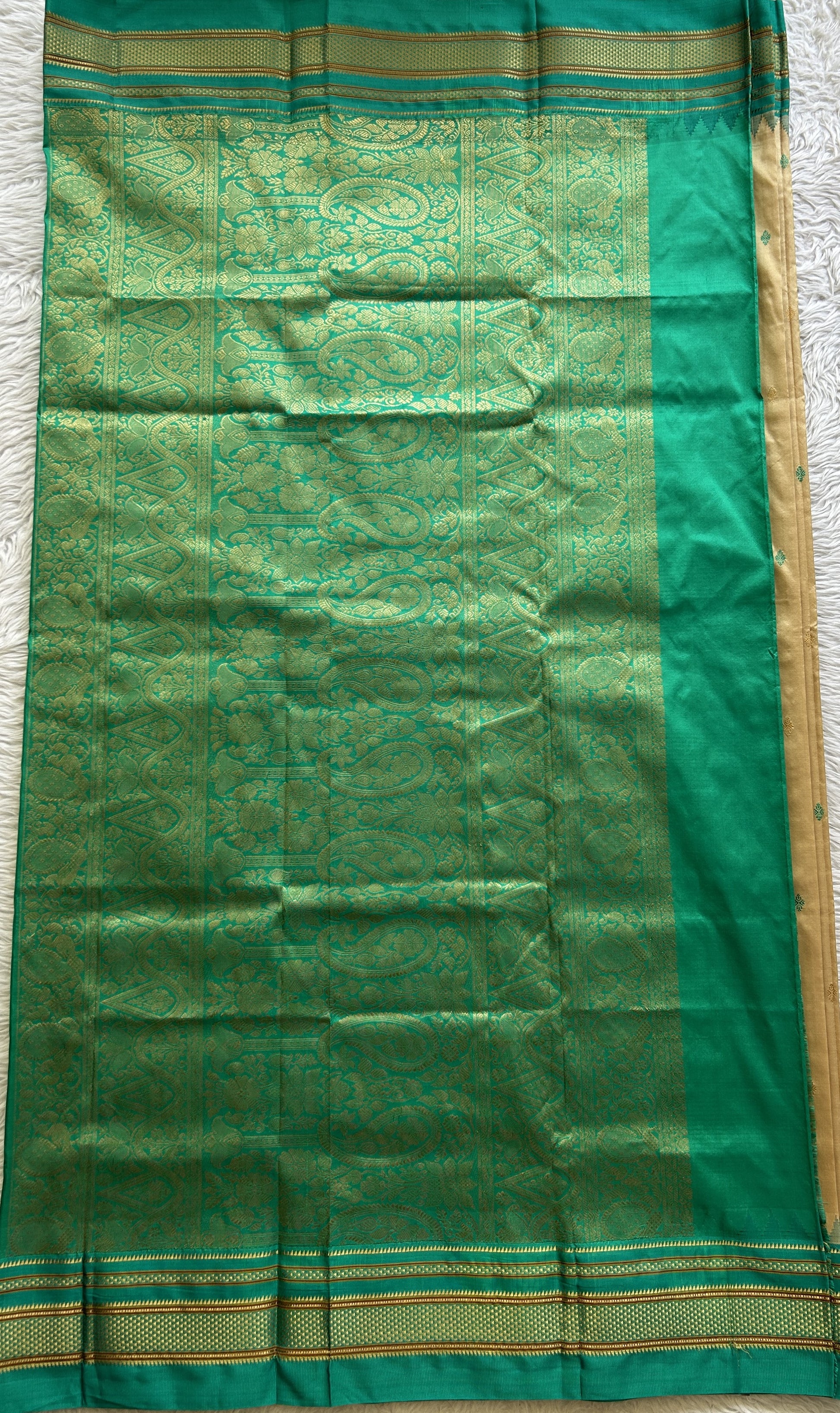 Narayanpet Silk Saree Beige Colored Complemented with a Rama Green Zari Border. - Sampradaya Designer Studio