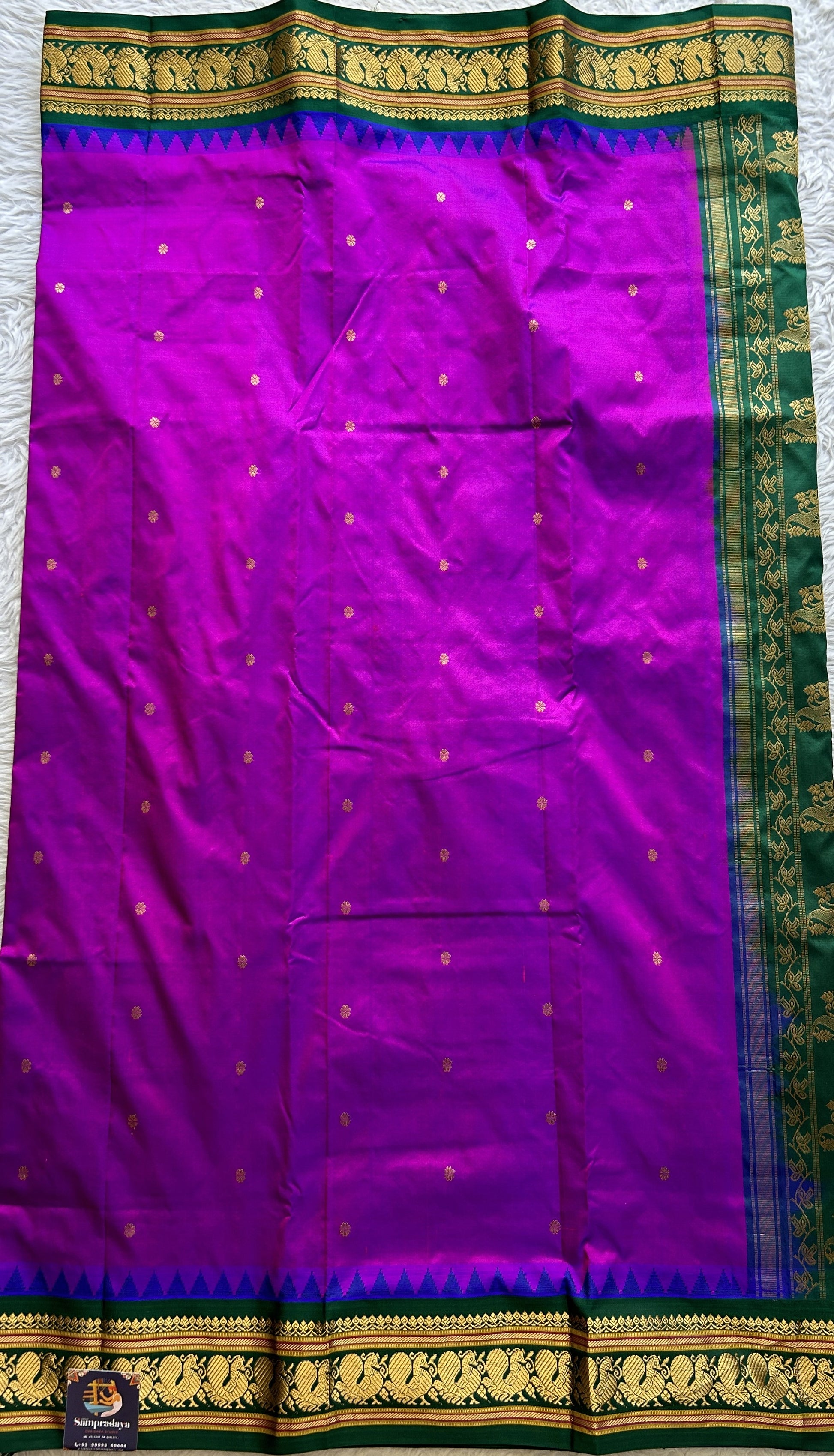 Narayanpet Silk Saree Purple Colored Complemented with a Green Zari Border. - Sampradaya Designer Studio