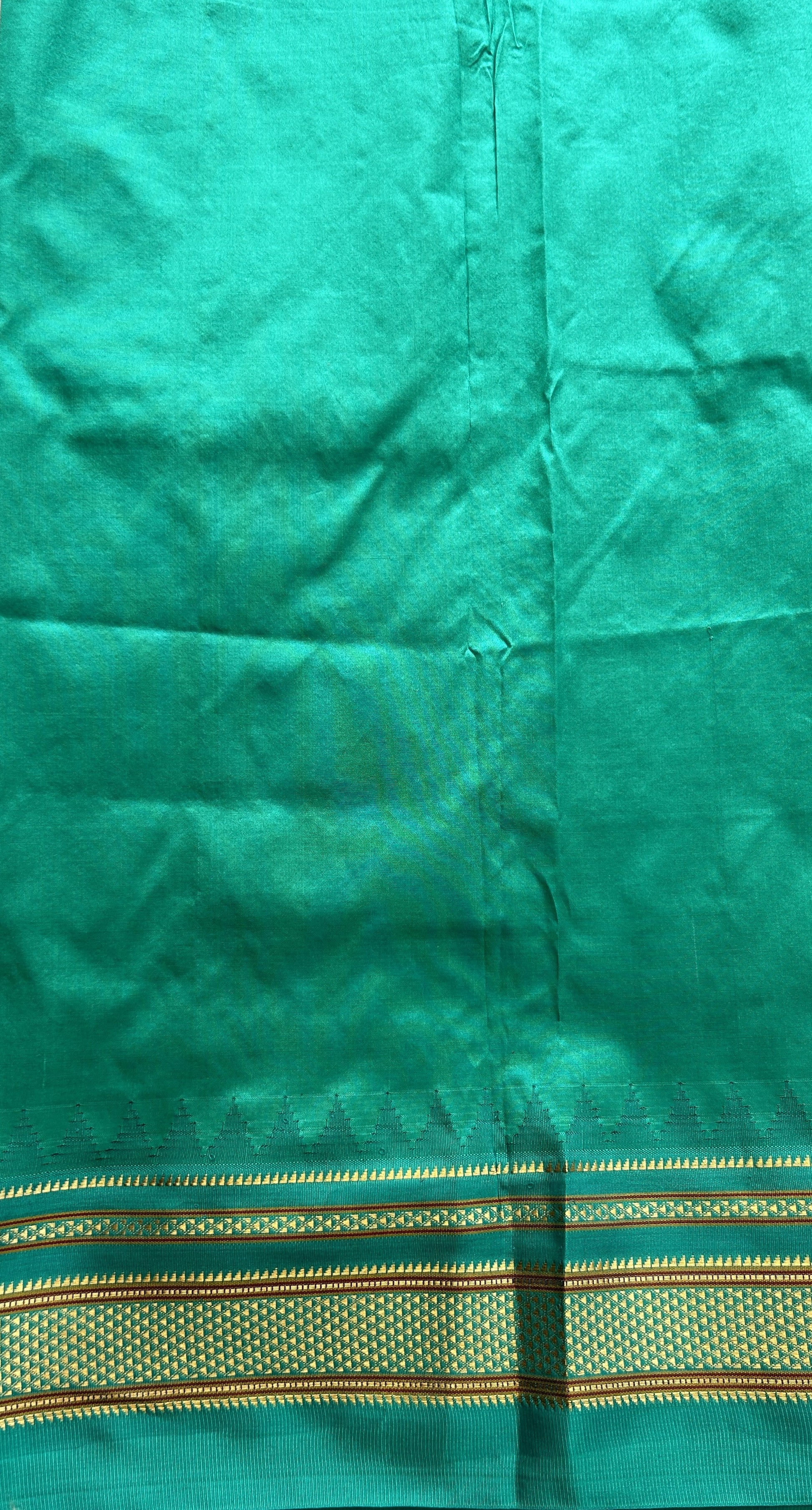 Narayanpet Silk Saree Violet Colored Complemented with a Rama Green Zari Border. - Sampradaya Designer Studio