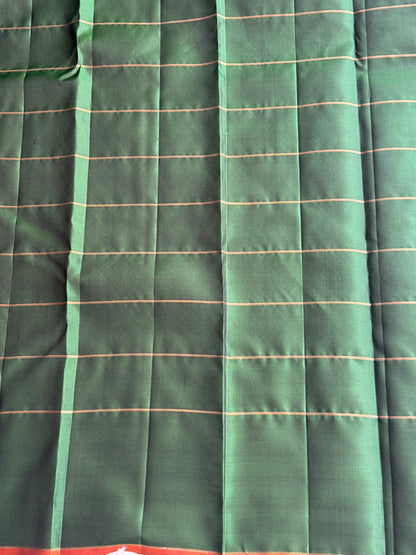 Pure Kanjivaram Silk Saree | Green With Gold Zari Border | Handloom | Silk Mark Certified