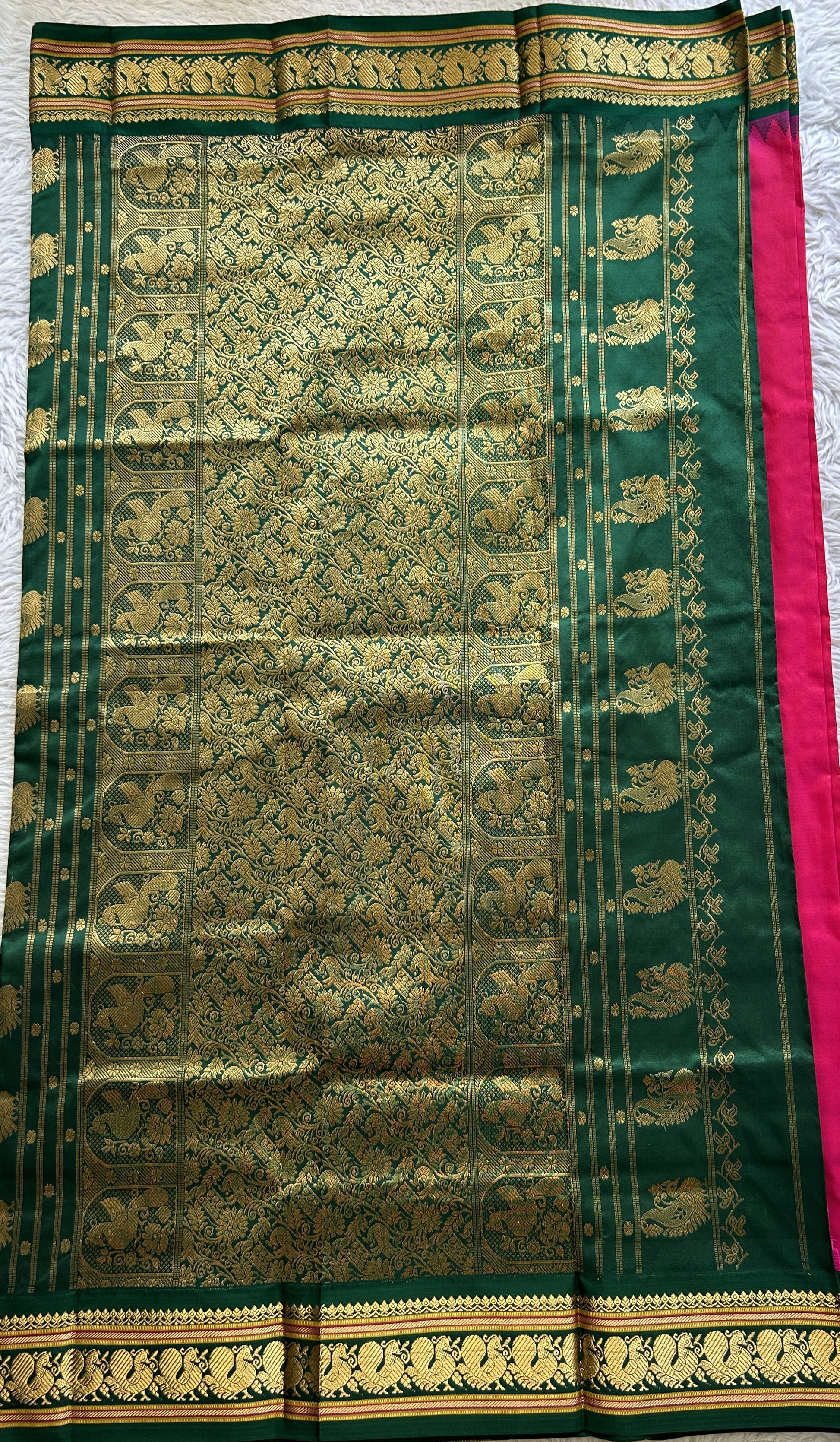 Narayanpet Silk Saree Pink Colored Complemented with a Green Zari Border. - Sampradaya Designer Studio