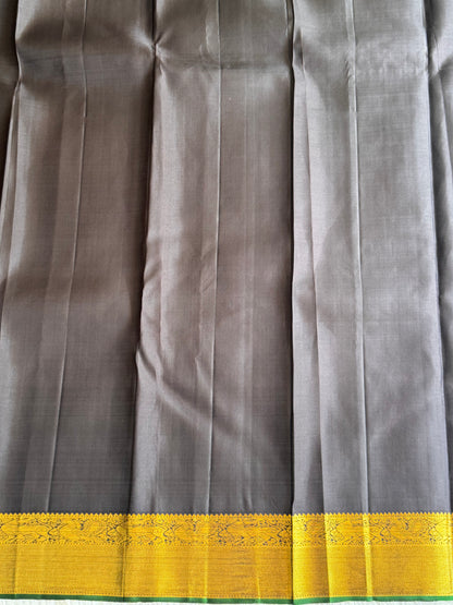 Red Kanjivaram Silk Saree | Weaving Border With Rudraksha Butta| Handloom | Silk Mark Certified