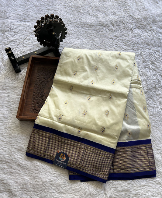 Narayanpet Silk Saree White Colored Complemented with a Zari Border. - Sampradaya Designer Studio