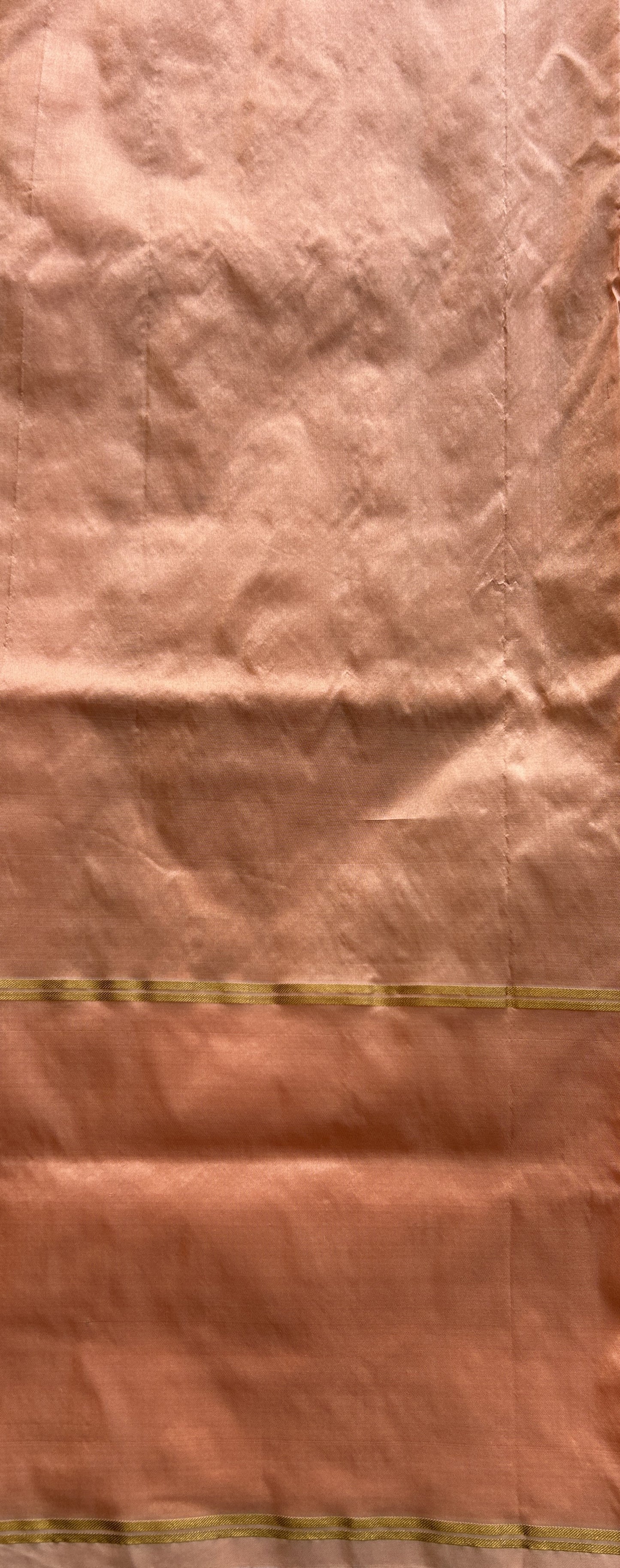 Narayanpet Silk Saree Peach Colored Complemented with a Buti Border. - Sampradaya Designer Studio