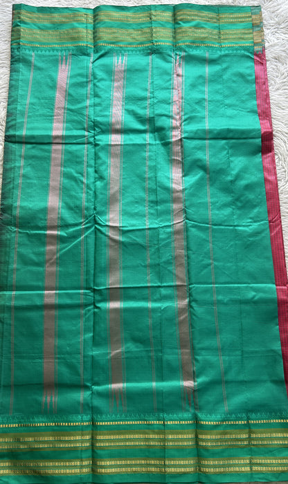 Narayanpet Silk Checks Saree Pink Colored Complemented with a Rama Green Zari Border. - Sampradaya Designer Studio