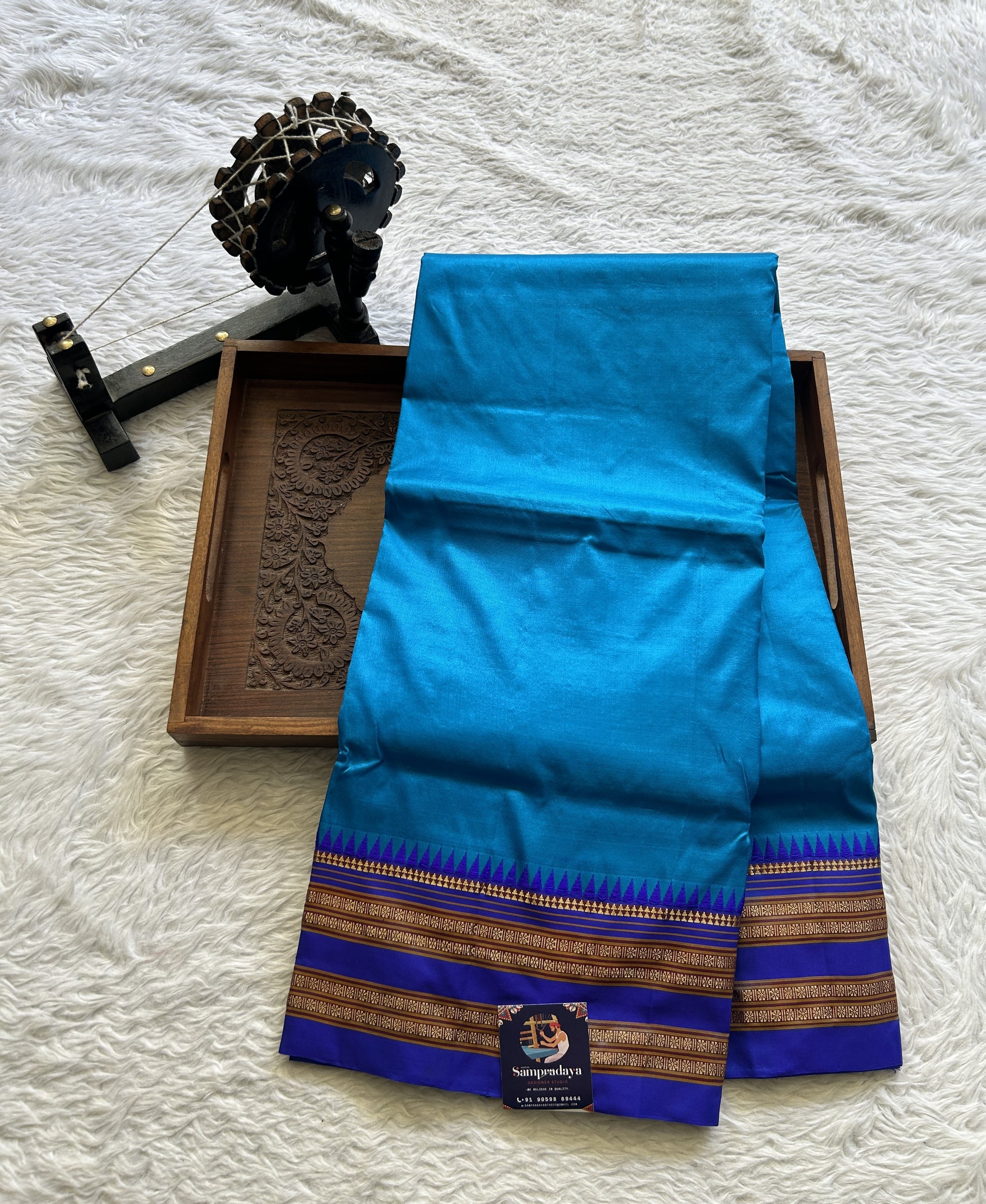 Narayanpet Silk Saree Blue Colored Complemented with a Zari Border. - Sampradaya Designer Studio