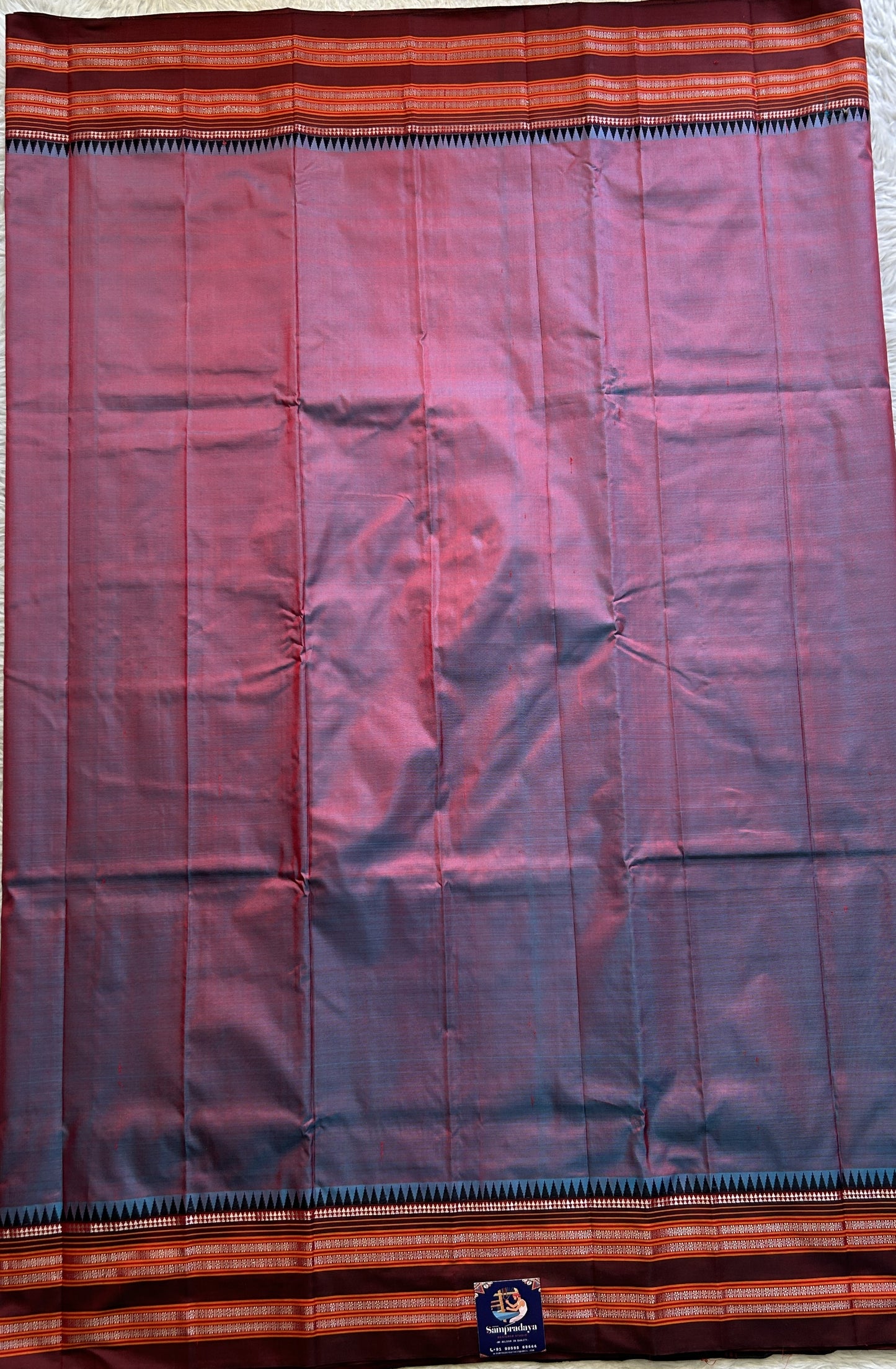 Narayanpet Silk Saree Onion Pink Colored Complemented with a Zari Border. - Sampradaya Designer Studio
