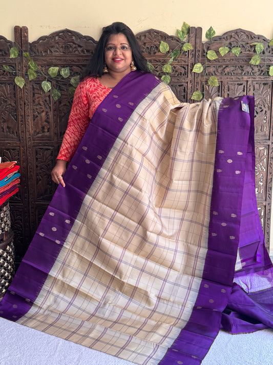 Pure Kanjivaram Silk Saree | Cream With Gold Zari Border | Handloom | Silk Mark Certified