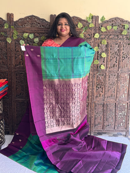 Peacock Green Kanjivaram Silk Saree | Plain Border With Checks & Peacock Butta | Handloom | Silk Mark Certified