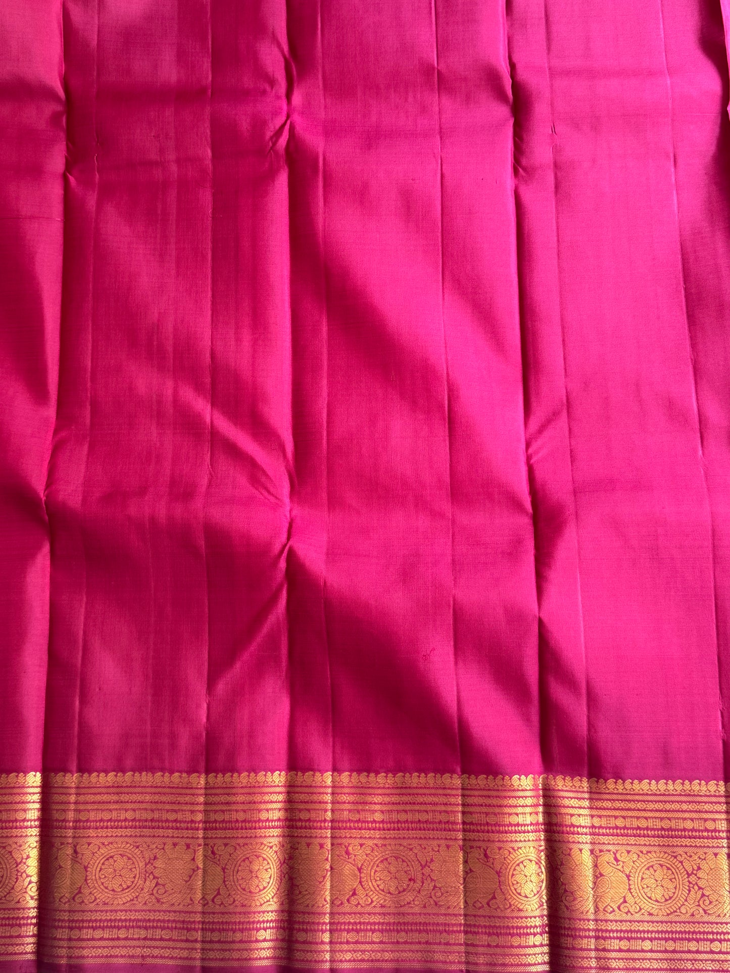 Onion Pink Kanjivaram Silk Saree | Weaving Border With Peacock Butta | Handloom | Silk Mark Certified