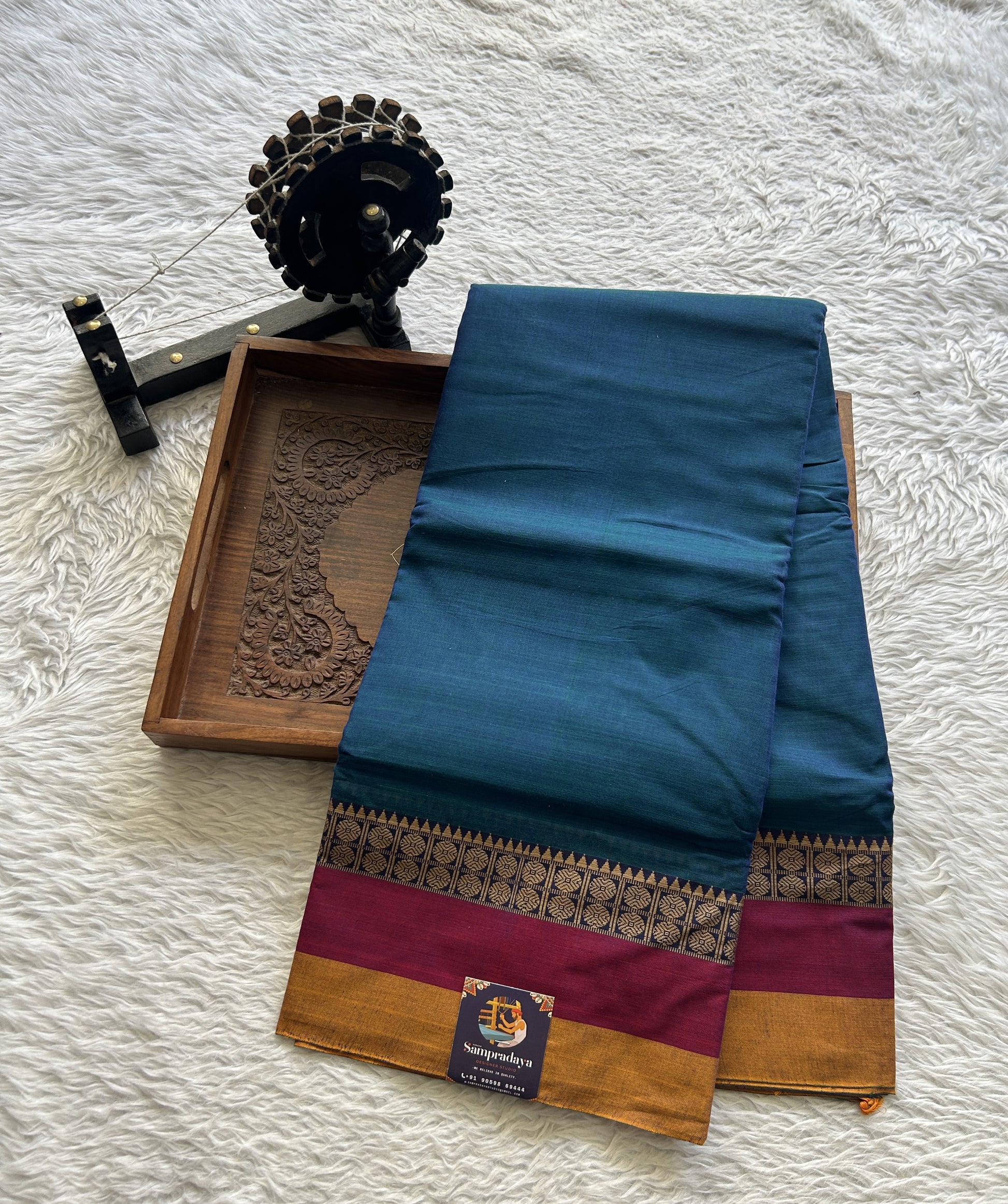 Narayanpet Cotton Saree Peacock Blue Colored Complemented with a Gap Border. - Sampradaya Designer Studio