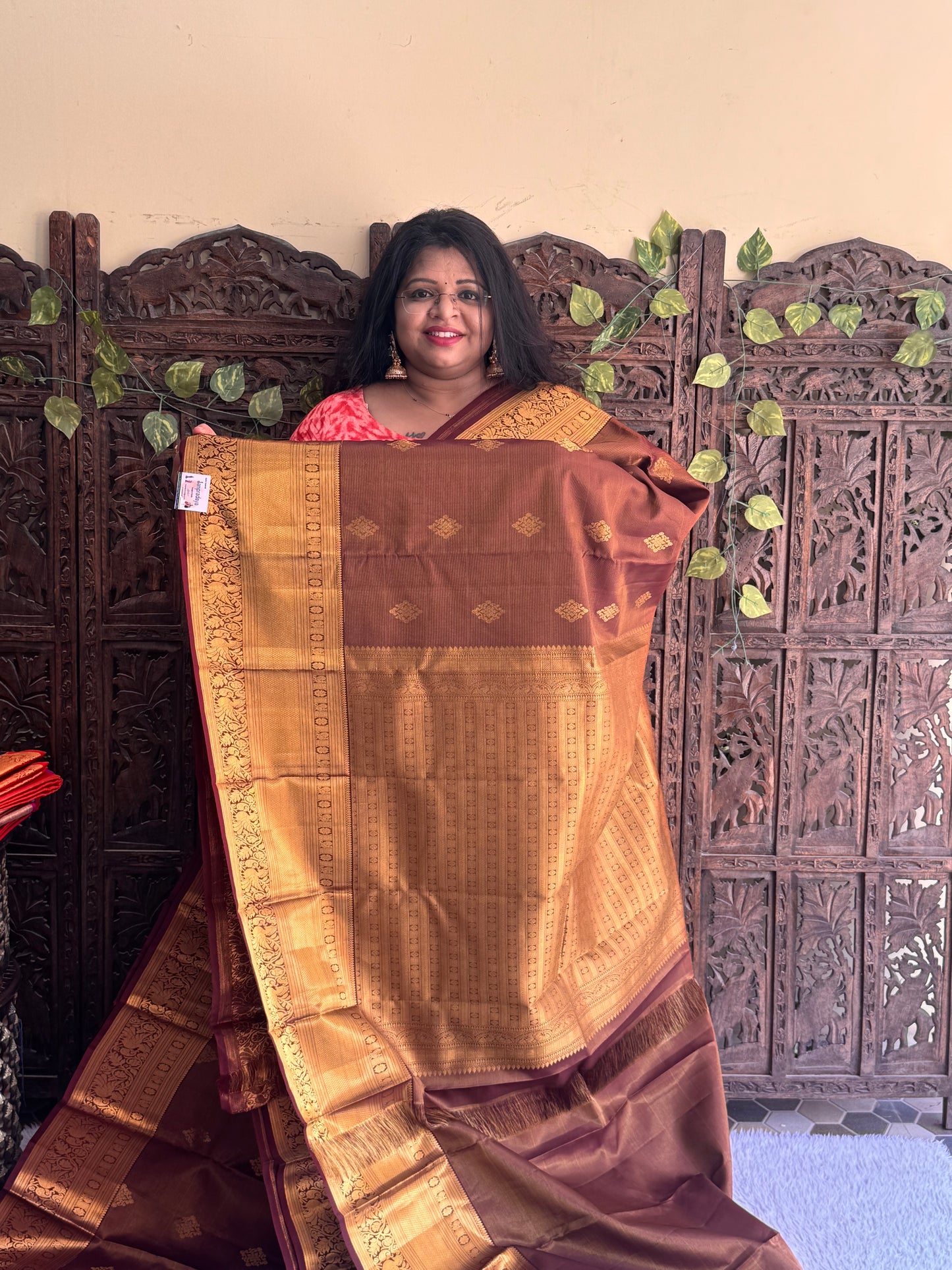 Brown Pure Kanjivaram Silk Saree | Weaving Border With Oosi Lines And Kolam Motif  | Handloom | Silk Mark Certified