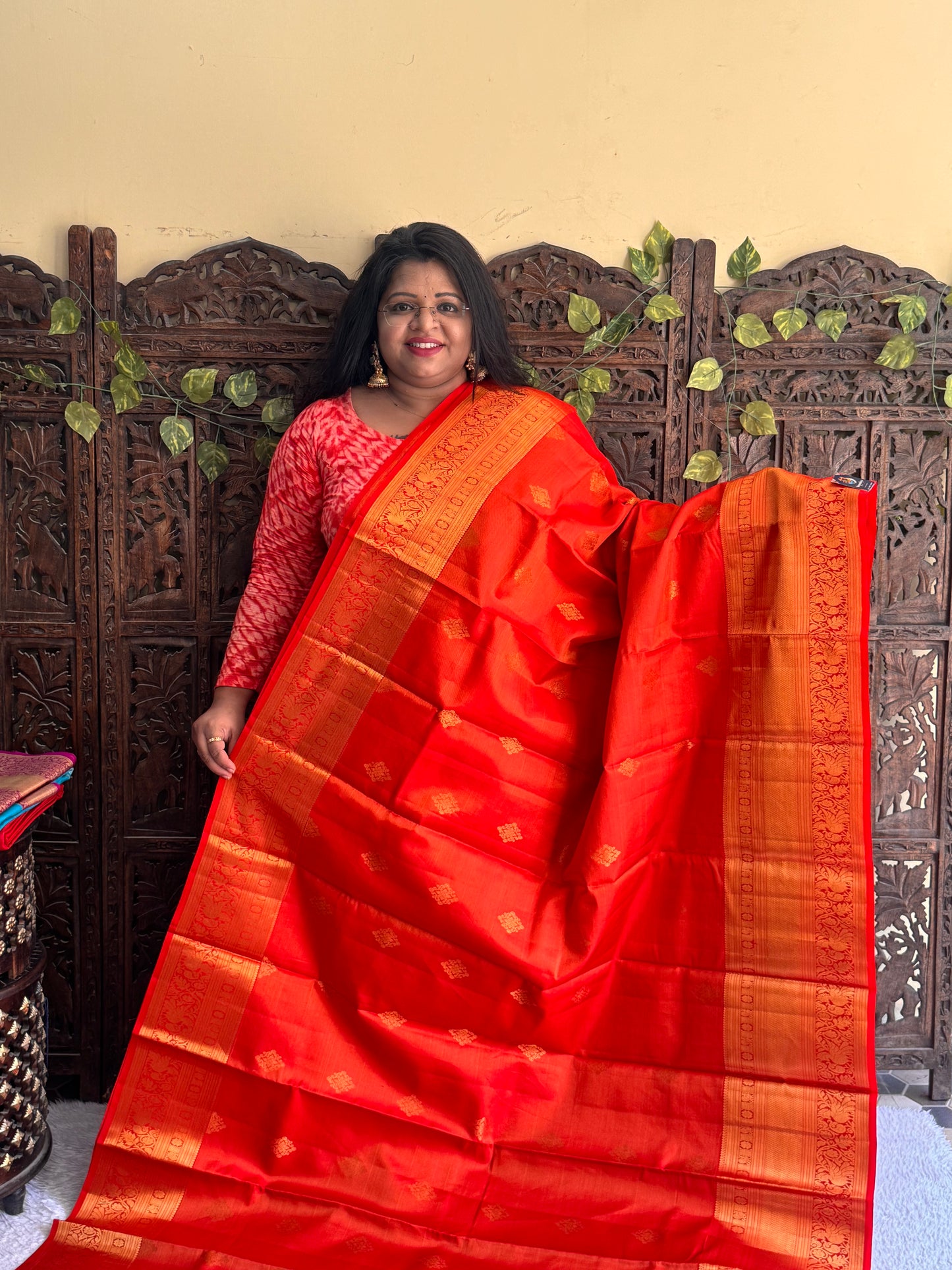 Red Pure Kanjivaram Silk Saree | Weaving Border With Oosi Lines And Kolam Motif  | Handloom | Silk Mark Certified