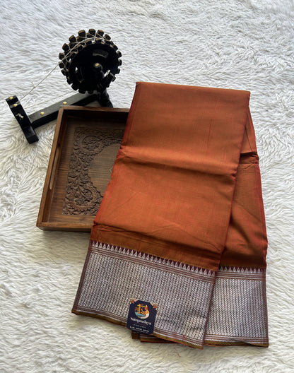Narayanpet Cotton Saree Metallic Colored Complemented with a Thread Border. - Sampradaya Designer Studio