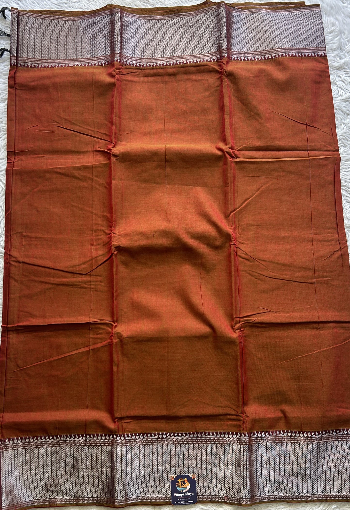 Narayanpet Cotton Saree Metallic Colored Complemented with a Thread Border. - Sampradaya Designer Studio