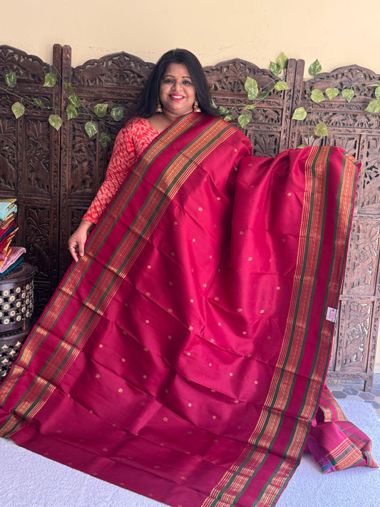 Pure Kanjivaram Silk Saree | Maroon With Gold Zari Border | Handloom | Silk Mark Certified