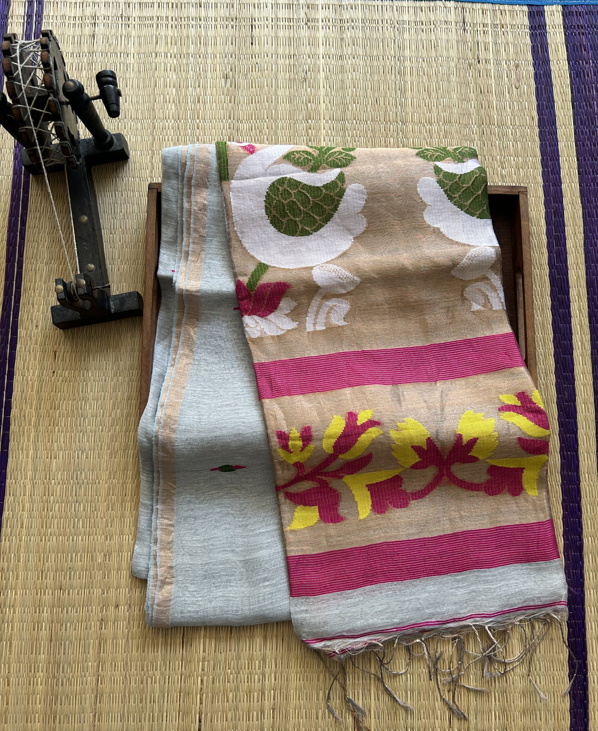 Gray Pure Tissue Linen Jamdani Saree with Gold Zari Border | Pure Handloom