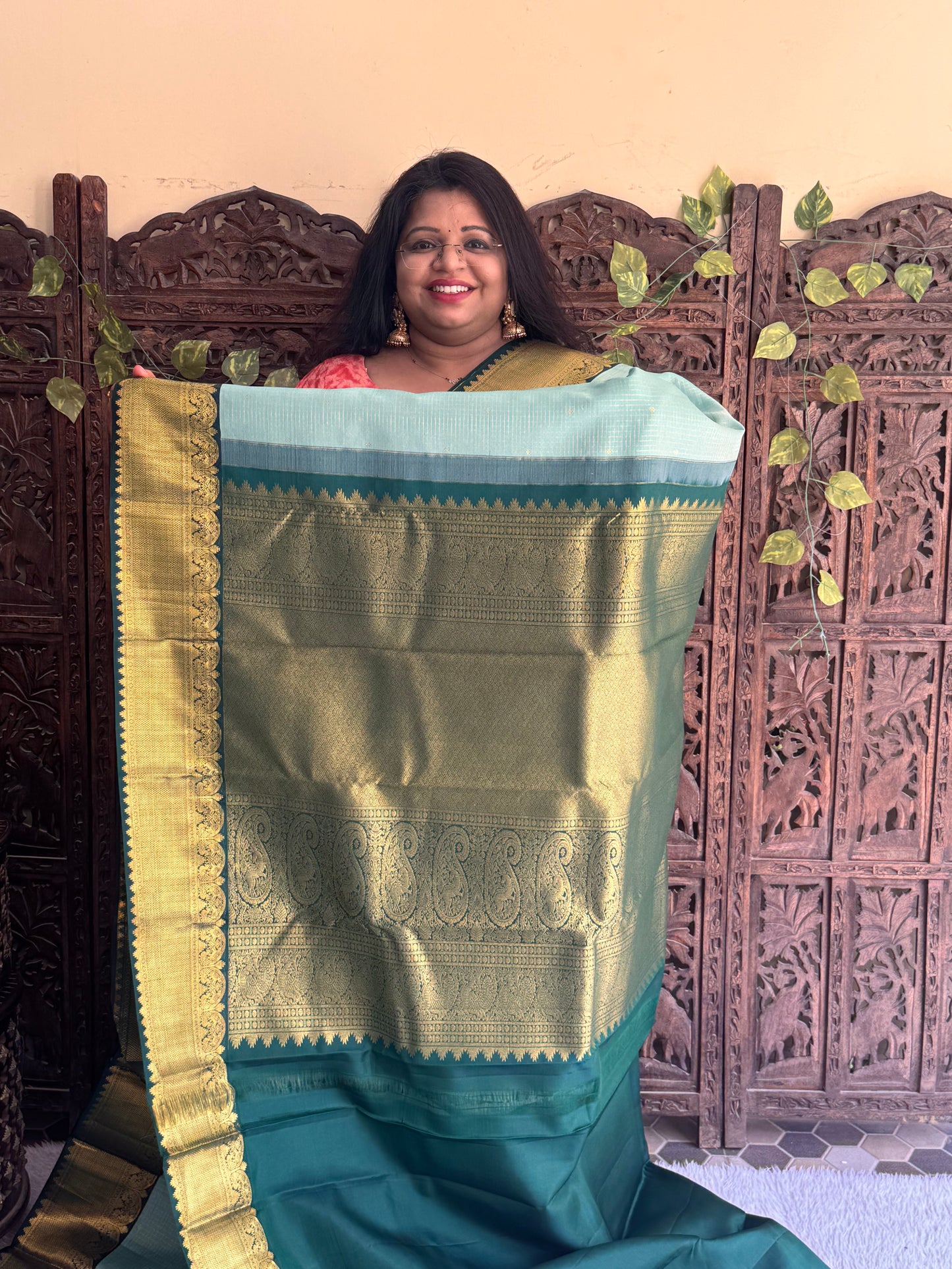 Sea Green Kanjivaram Silk Saree | Weaving Border With Checks & All- Over Butta | Handloom | Silk Mark Certified