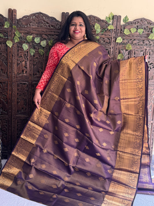 Purple Pure Kanjivaram Silk Saree | Weaving Border With Oosi Lines And Kolam Motif | Handloom | Silk Mark Certified