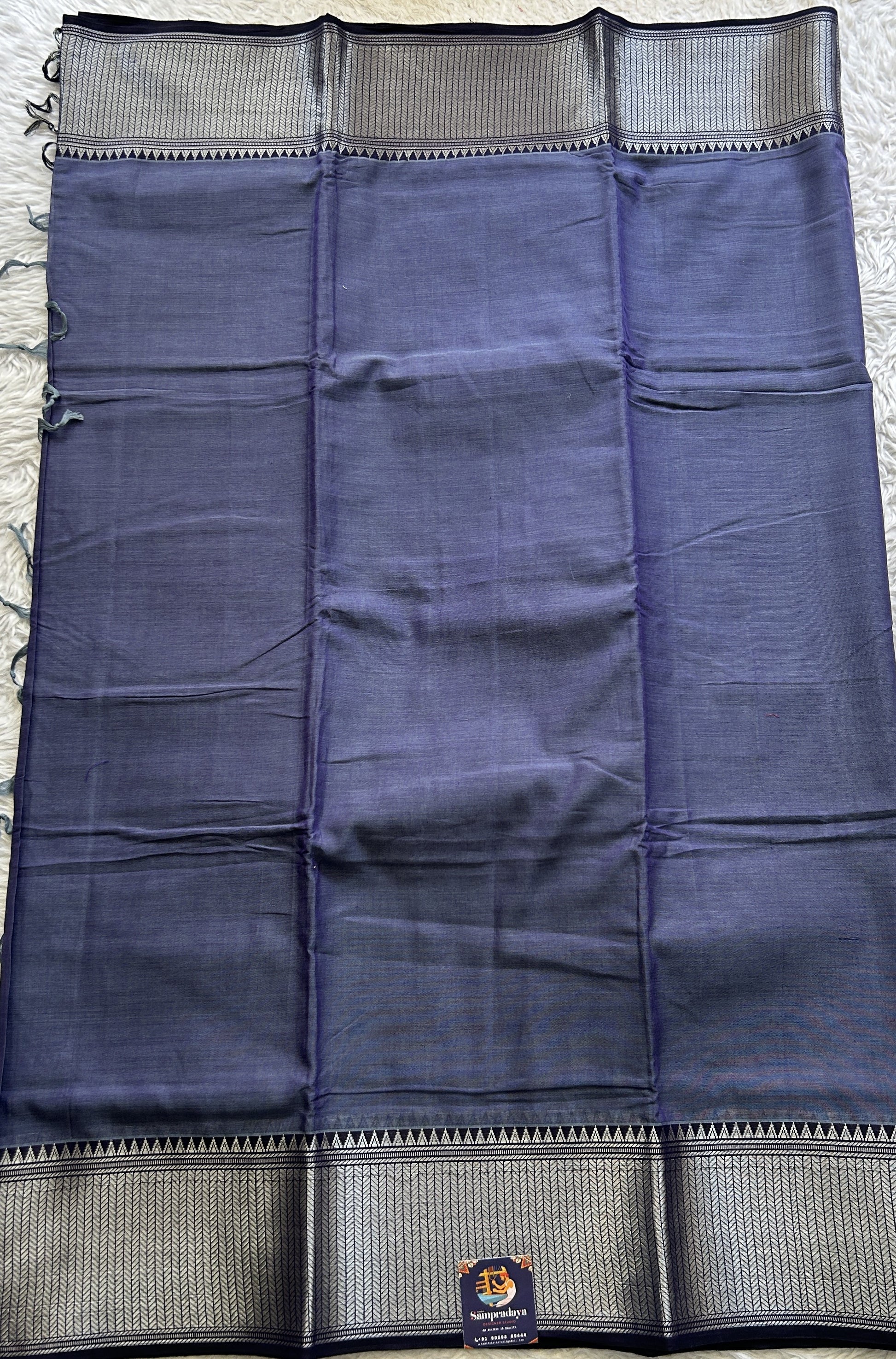 Narayanpet Cotton Saree Ink Blue Colored Complemented with a Thread Border. - Sampradaya Designer Studio