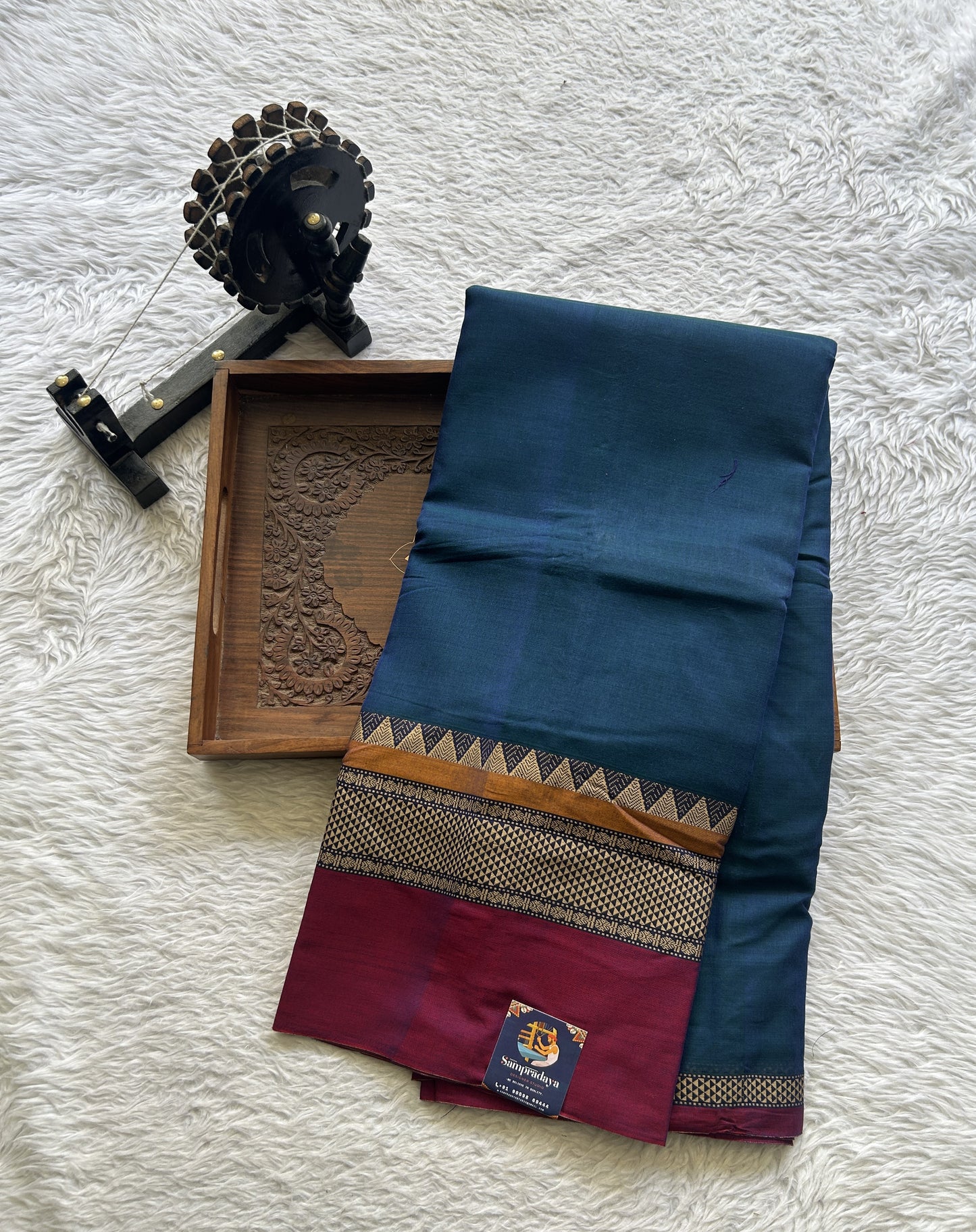 Narayanpet Cotton Saree Peacock Blue Colored Complemented with a Double Border. - Sampradaya Designer Studio