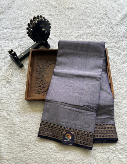 Narayanpet Cotton Saree Dark Lilac Colored Complemented with a Thread Border. - Sampradaya Designer Studio