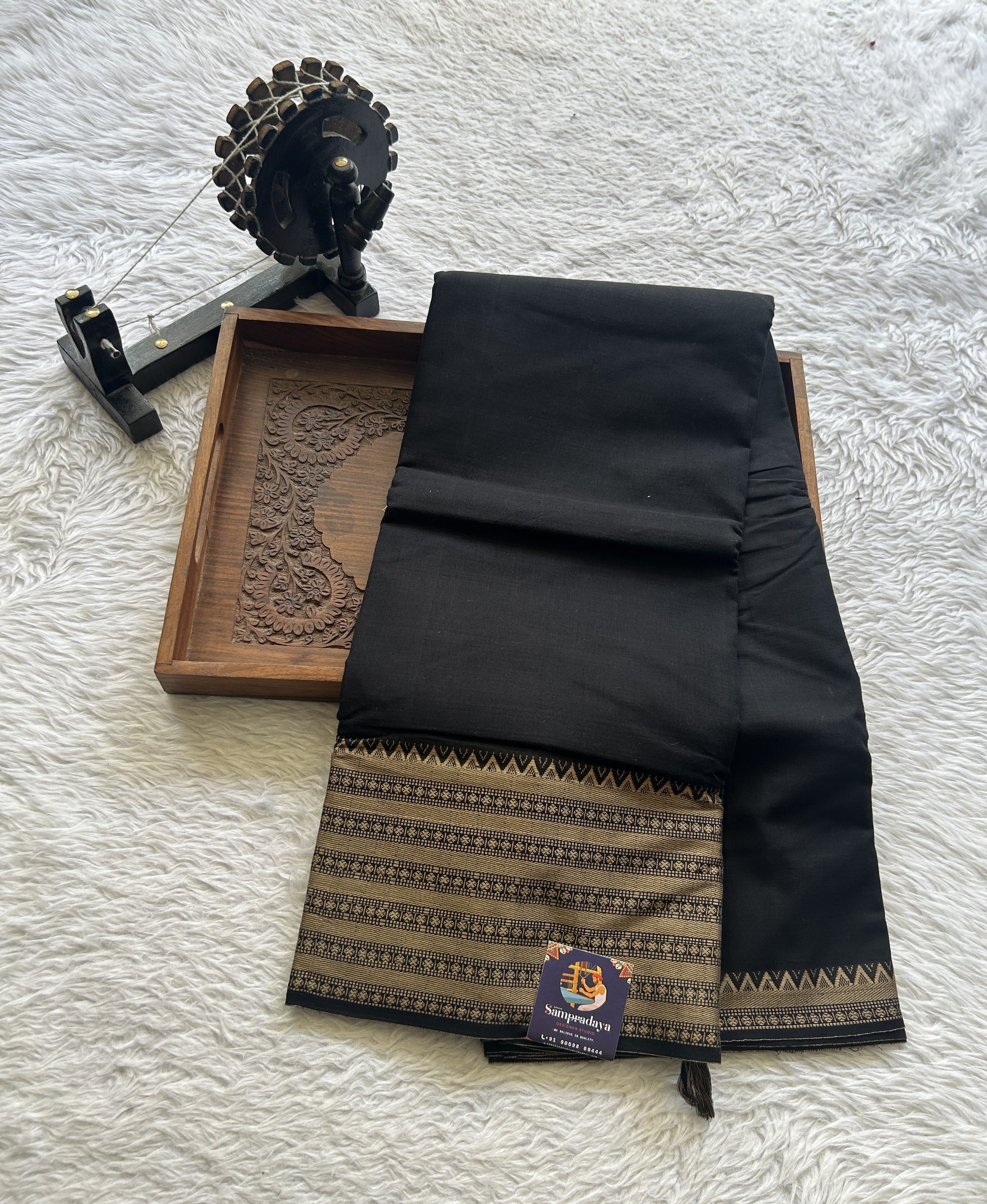 Narayanpet Cotton Saree Black Colored Complemented with a Gap Border. - Sampradaya Designer Studio