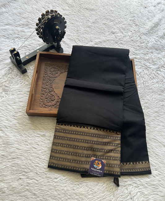 Narayanpet Cotton Saree Black Colored Complemented with a Gap Border. - Sampradaya Designer Studio