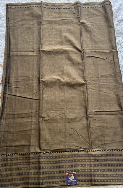 Narayanpet Cotton Saree Dark Gray Colored Complemented with a Thread Border. - Sampradaya Designer Studio