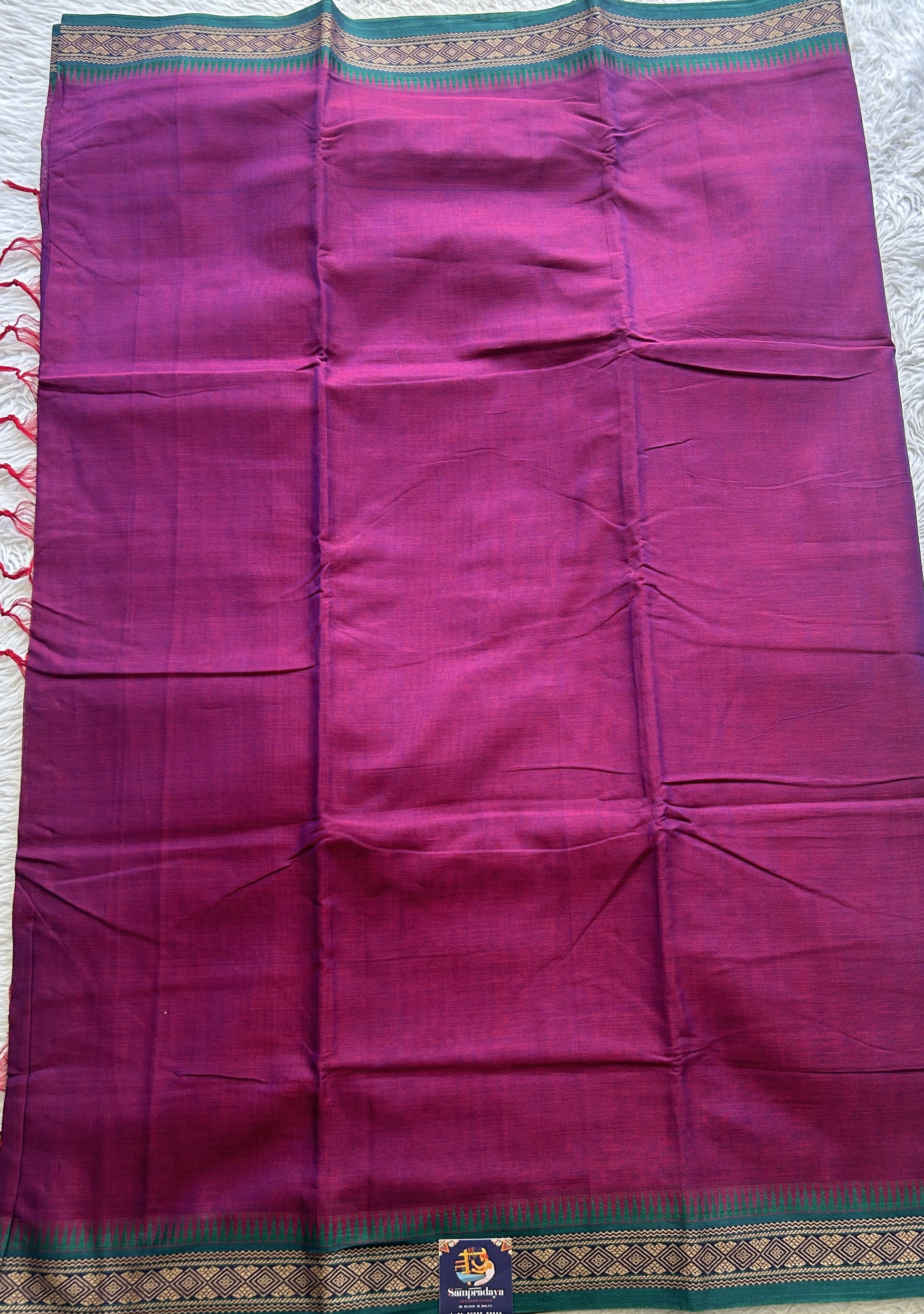 Narayanpet Cotton Saree Dark Magenta Colored Complemented with a Thread Border. - Sampradaya Designer Studio
