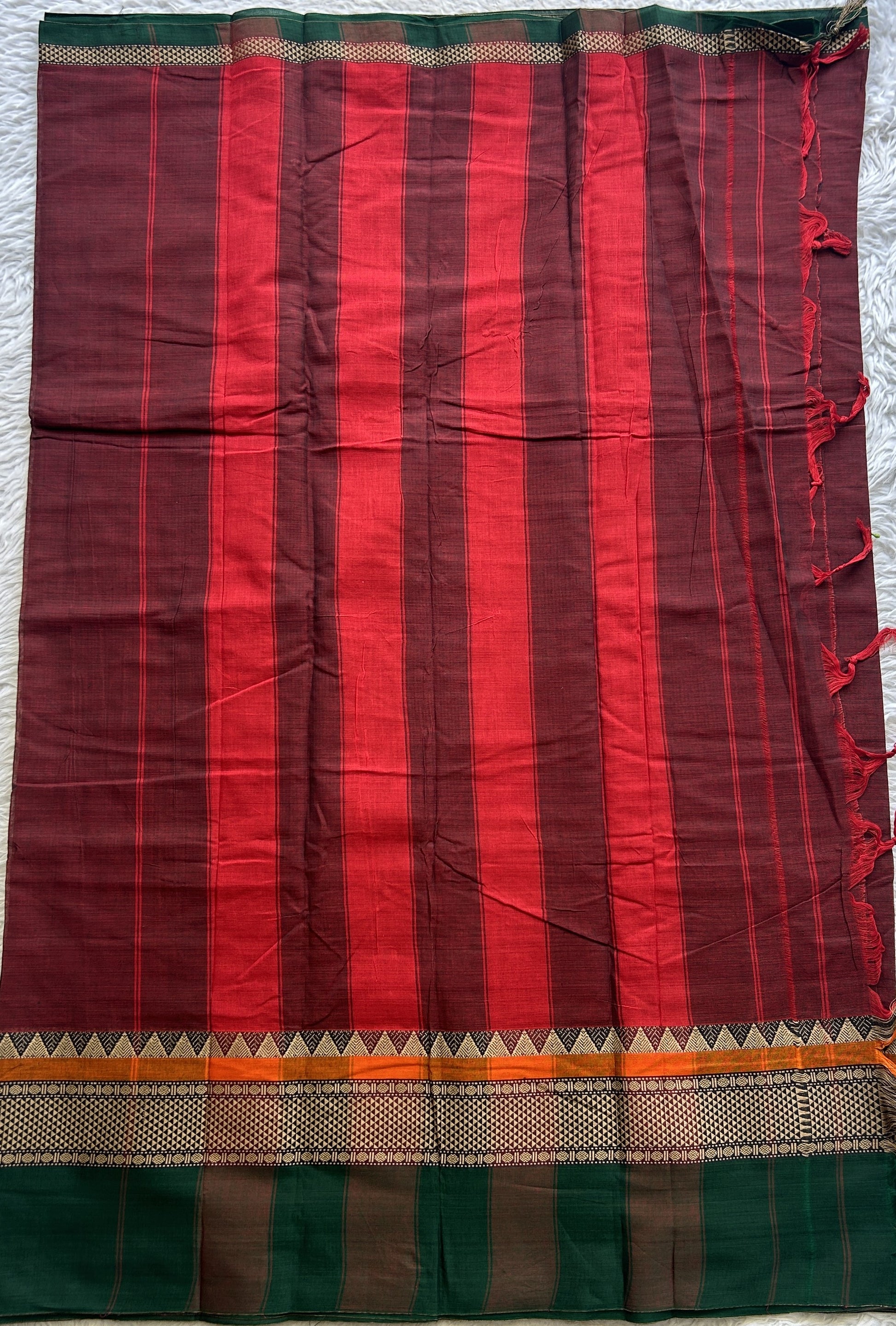 Narayanpet Cotton Saree Dark Maroon Colored Complemented with a Double Border. - Sampradaya Designer Studio